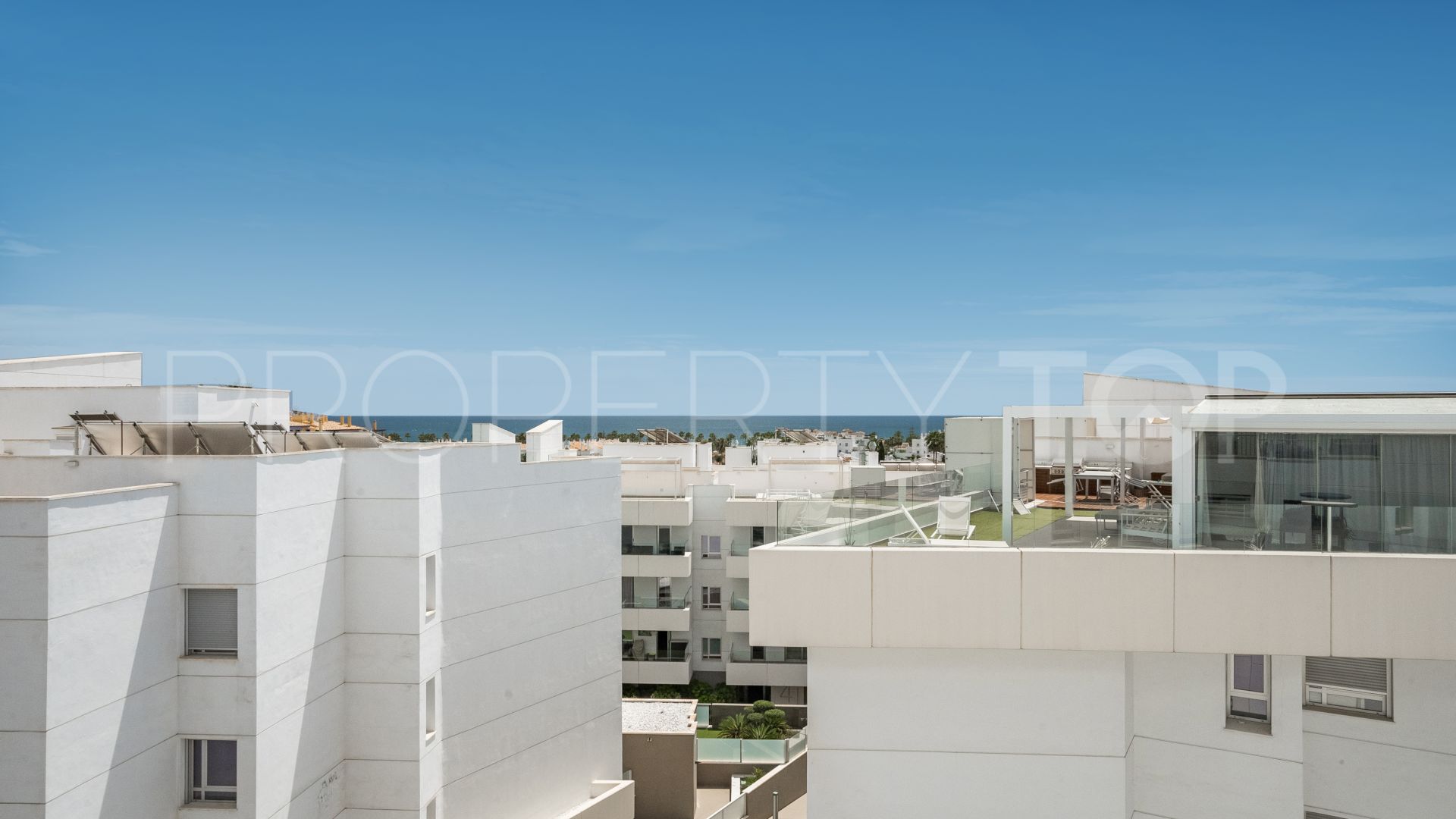 Atico duplex en venta en Los Arqueros Beach