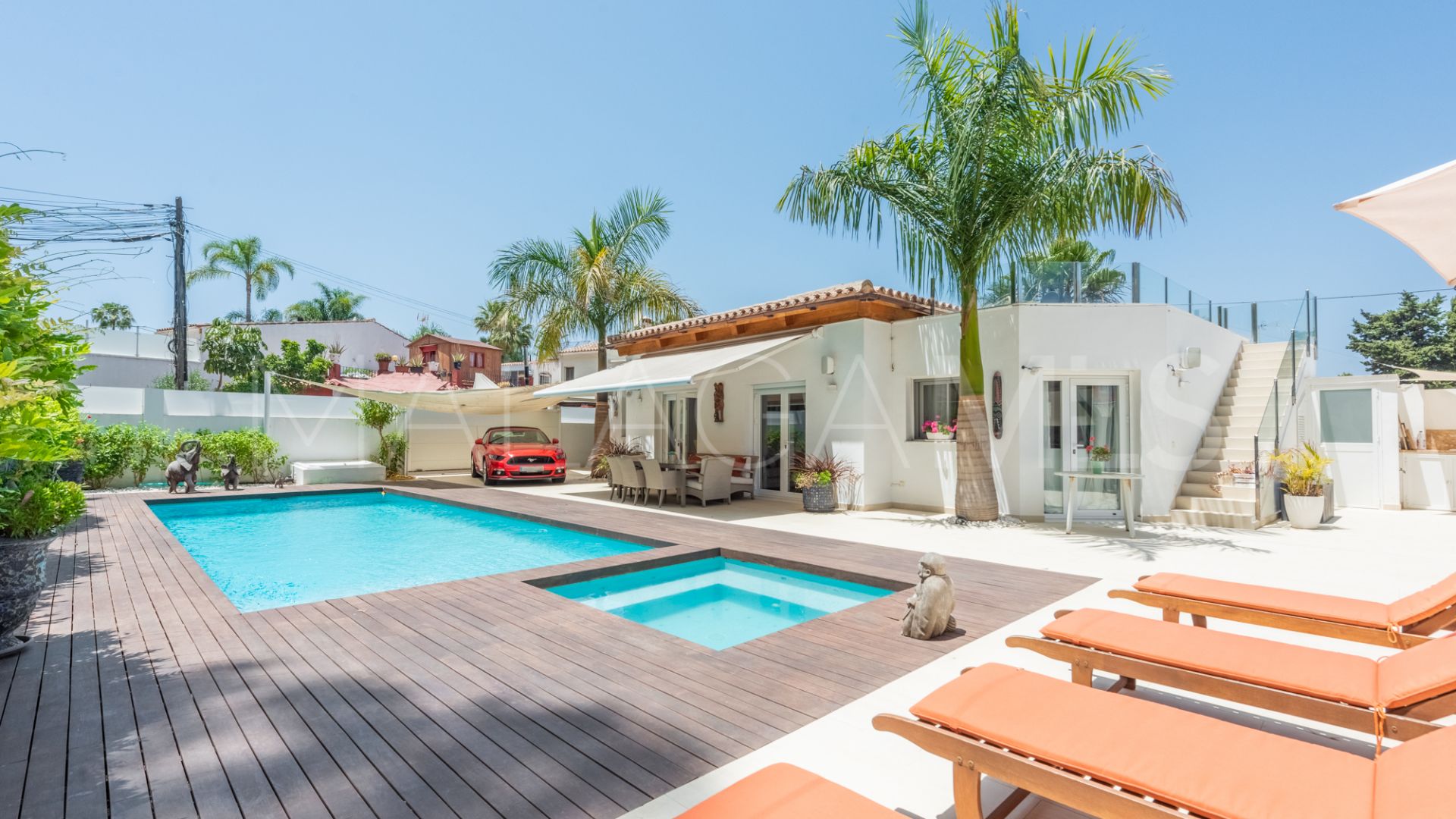 Villa for sale in San Pedro Playa