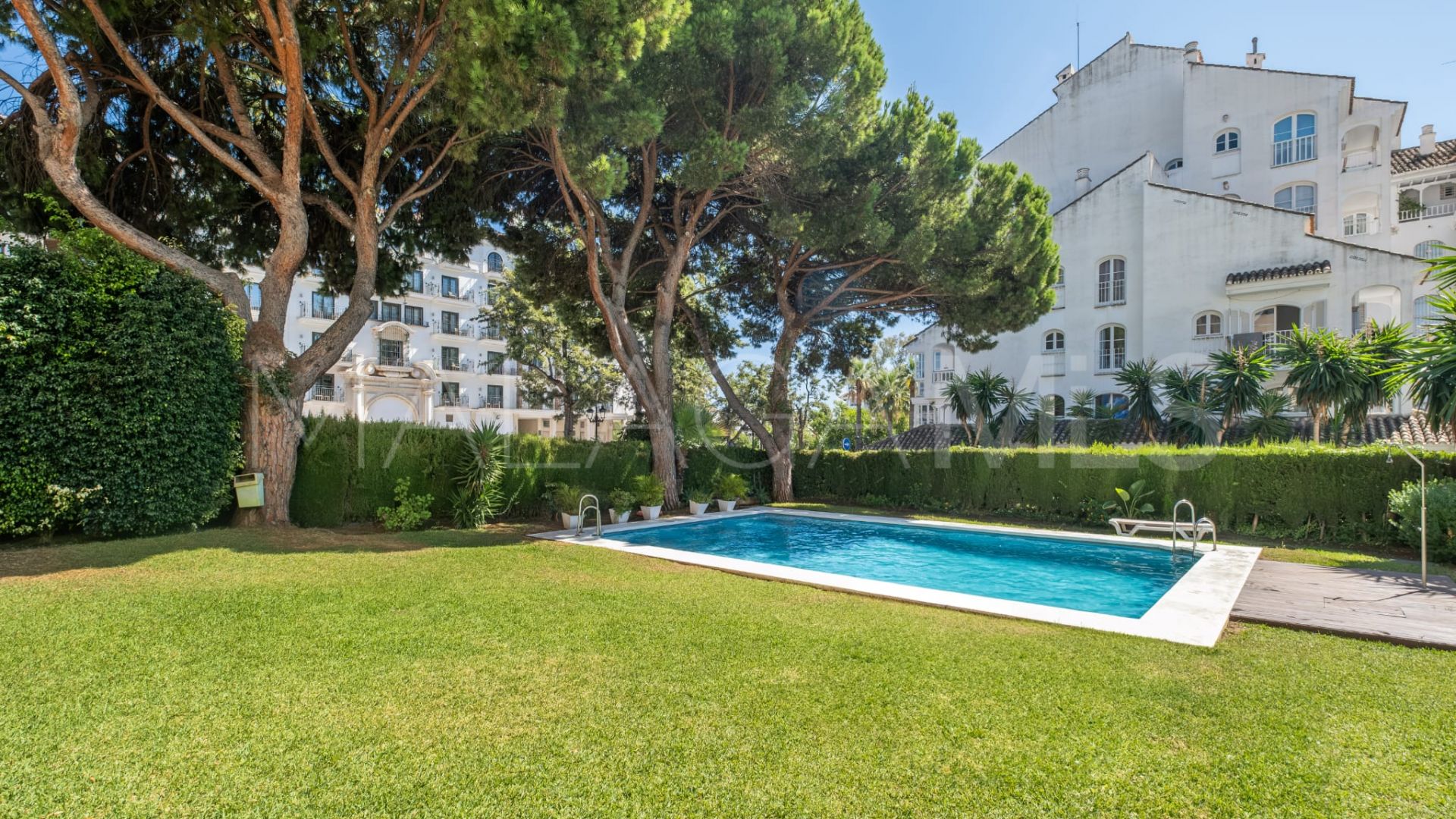 Wohnung for sale in Nueva Andalucia