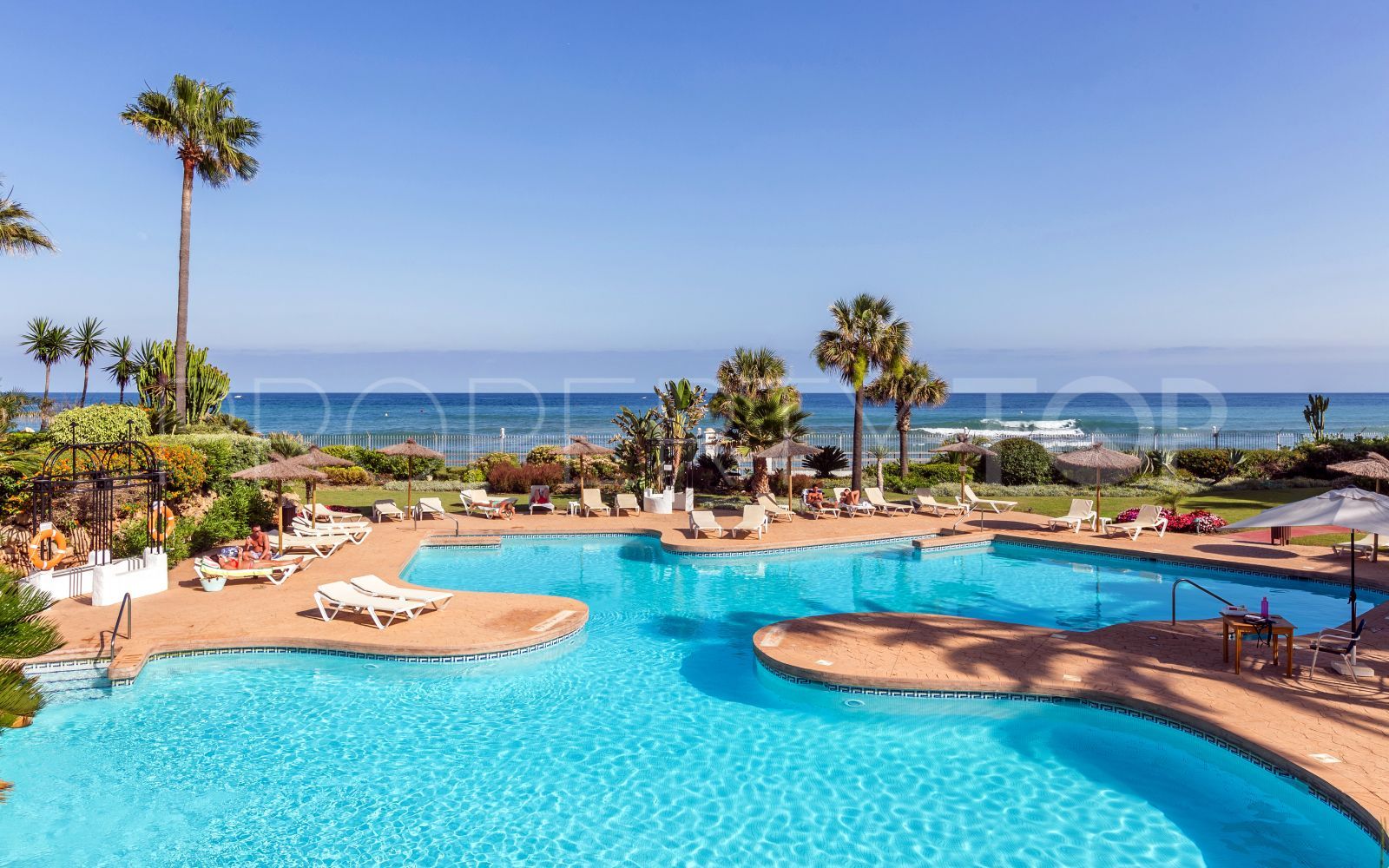 Buy penthouse in Marbella - Puerto Banus with 2 bedrooms