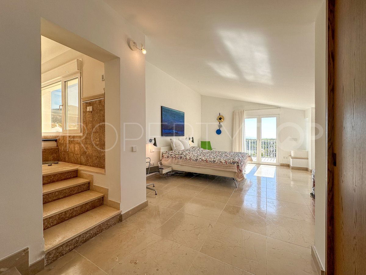 Villa for sale in Mijas with 7 bedrooms