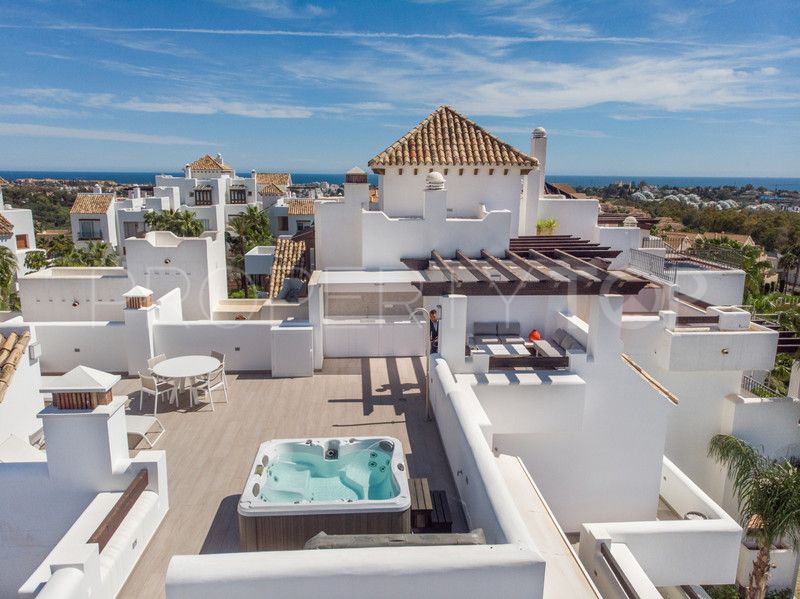2 bedrooms duplex penthouse for sale in Lomas del Marqués