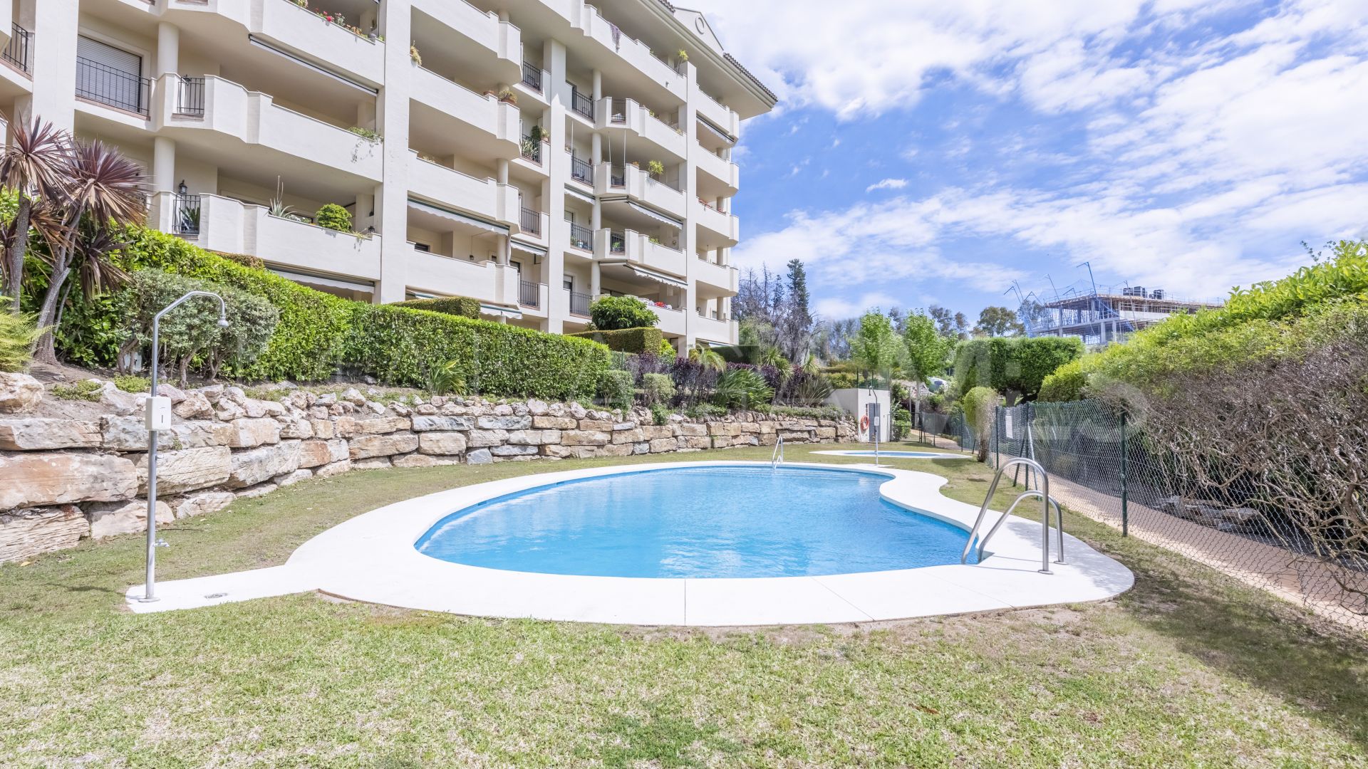 Apartment with 2 bedrooms for sale in Guadalmina Alta