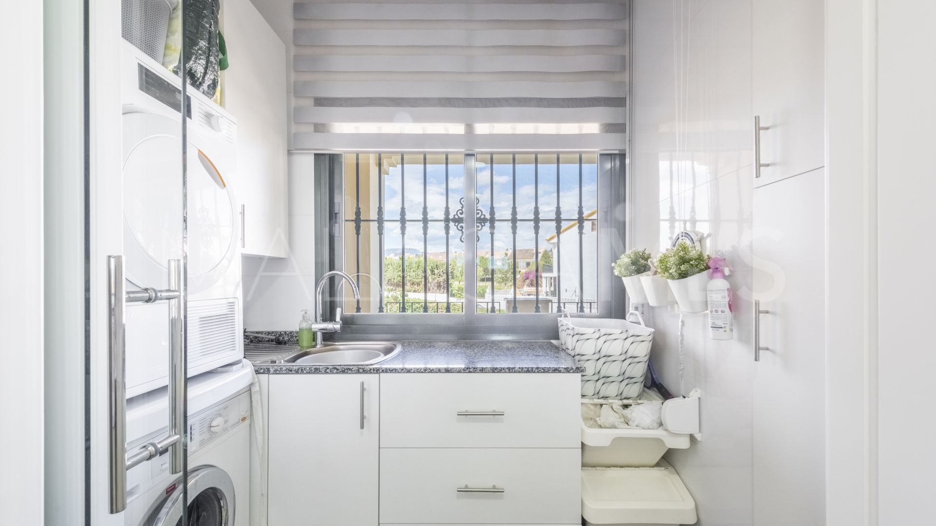 Apartment with 2 bedrooms for sale in Guadalmina Alta