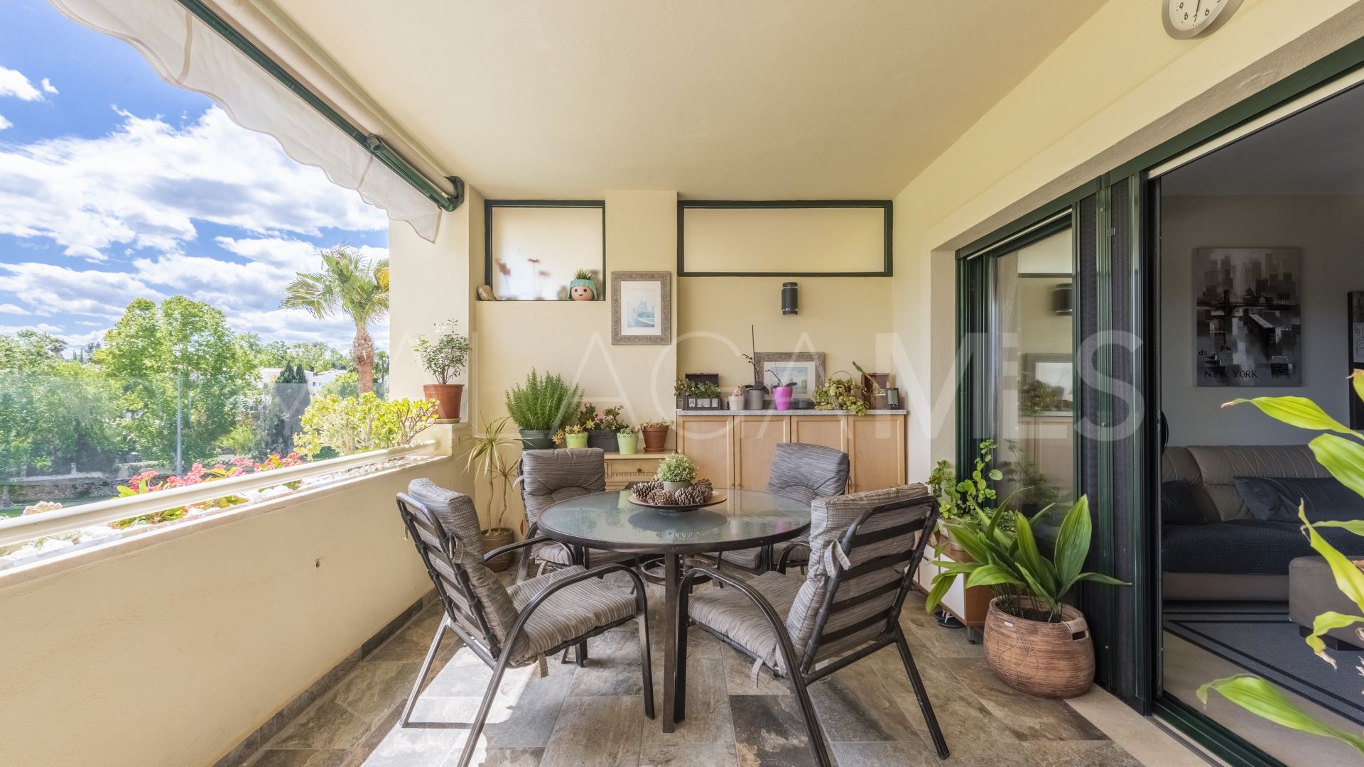 Apartment with 2 bedrooms for sale in Guadalmina Alta