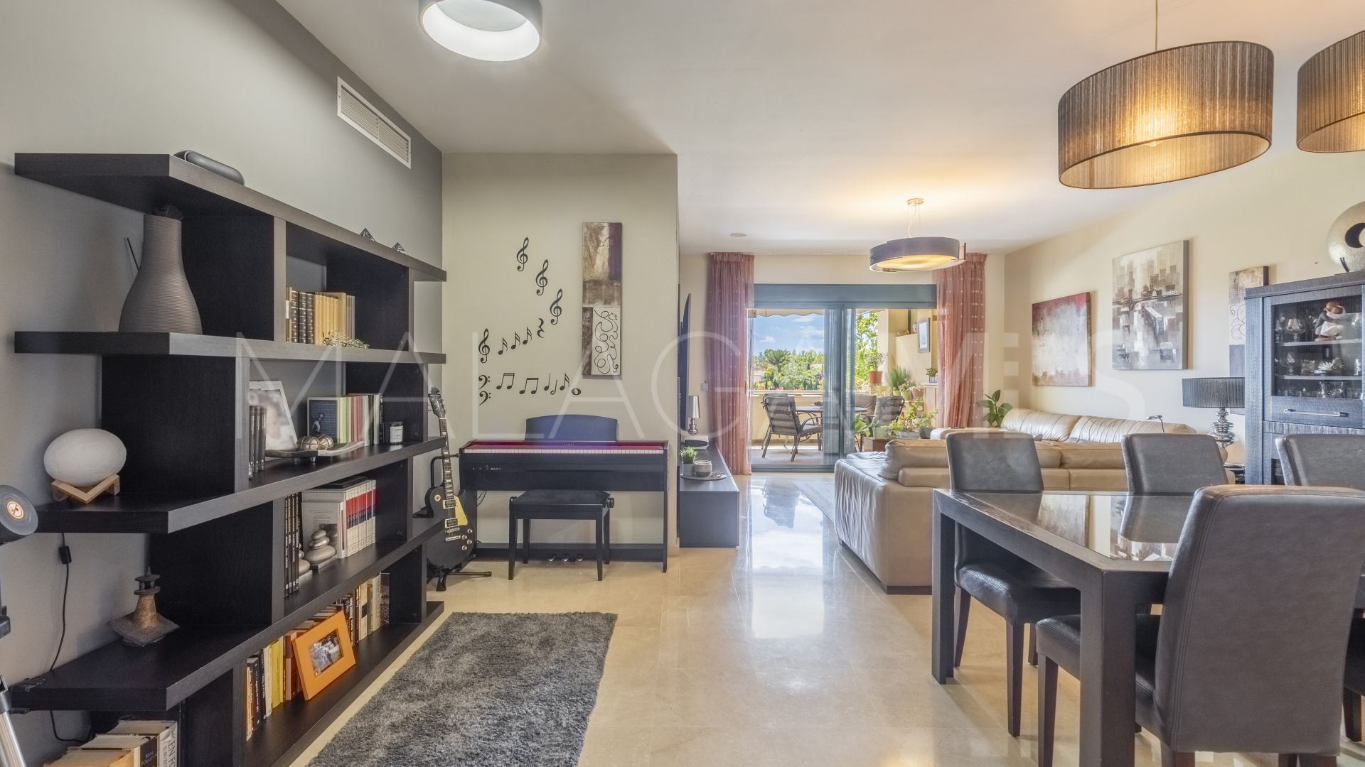 Apartment with 2 bedrooms for sale in Guadalmina Alta