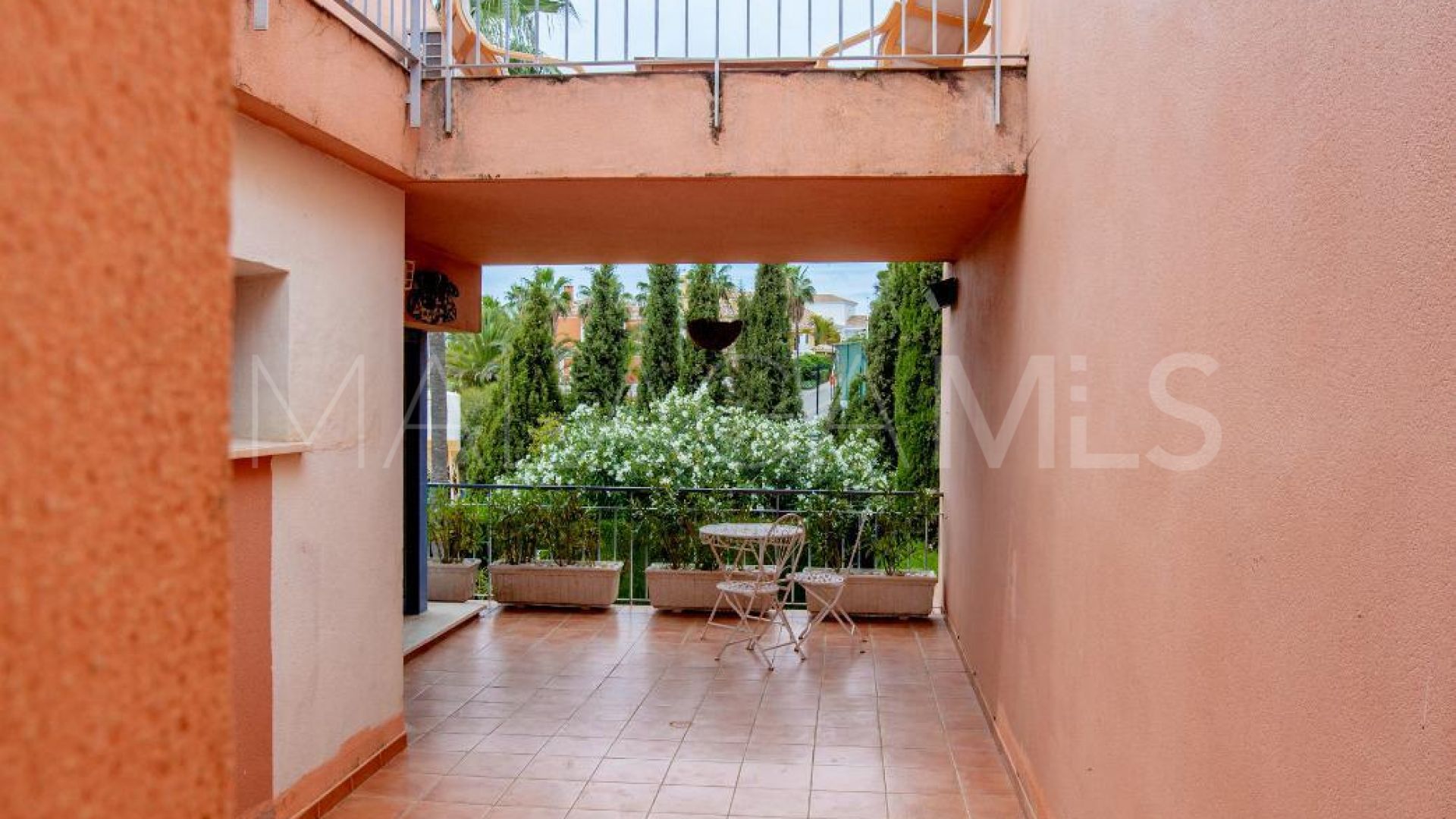 Doppelhaushälfte for sale in Nueva Andalucia