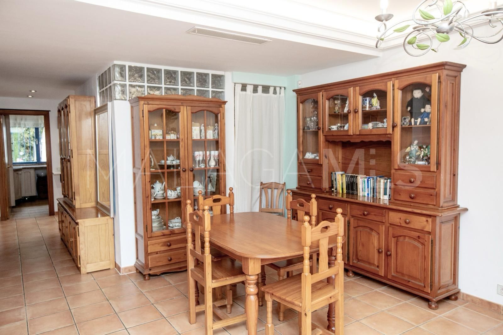 Doppelhaushälfte for sale in Nueva Andalucia