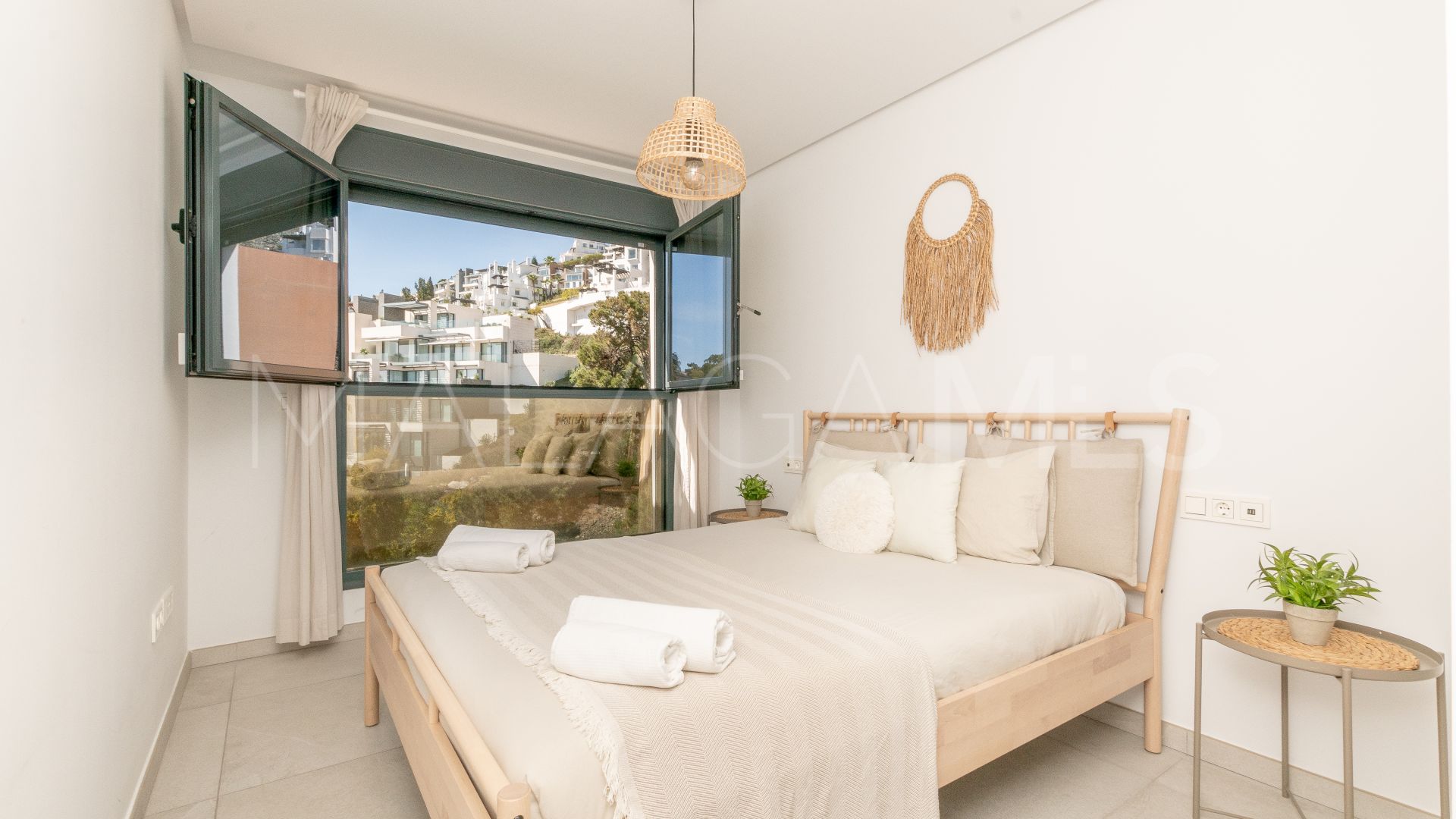 Duplex penthouse for sale in Alborada Homes