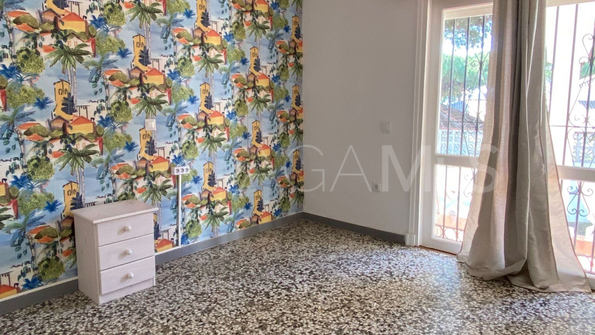 Villa for sale in Artola