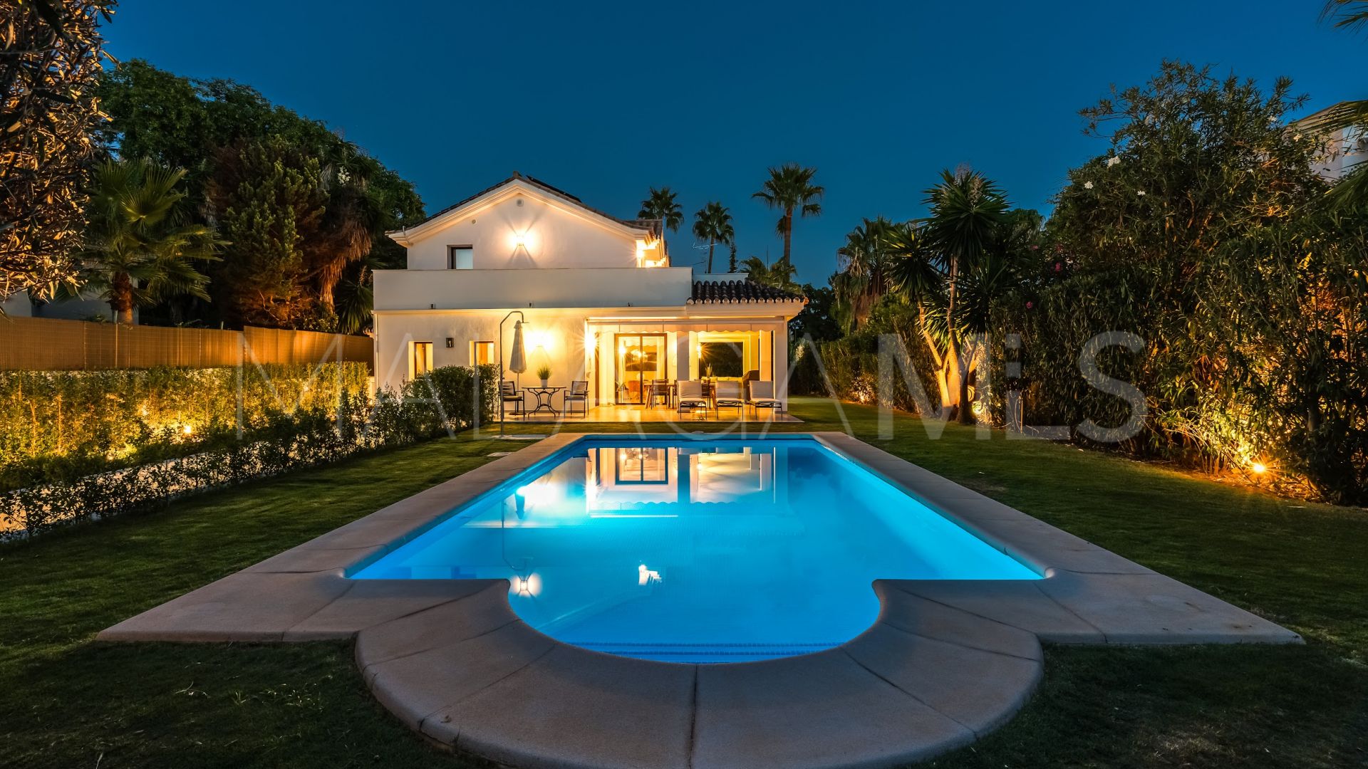 Villa for sale in Supermanzana H
