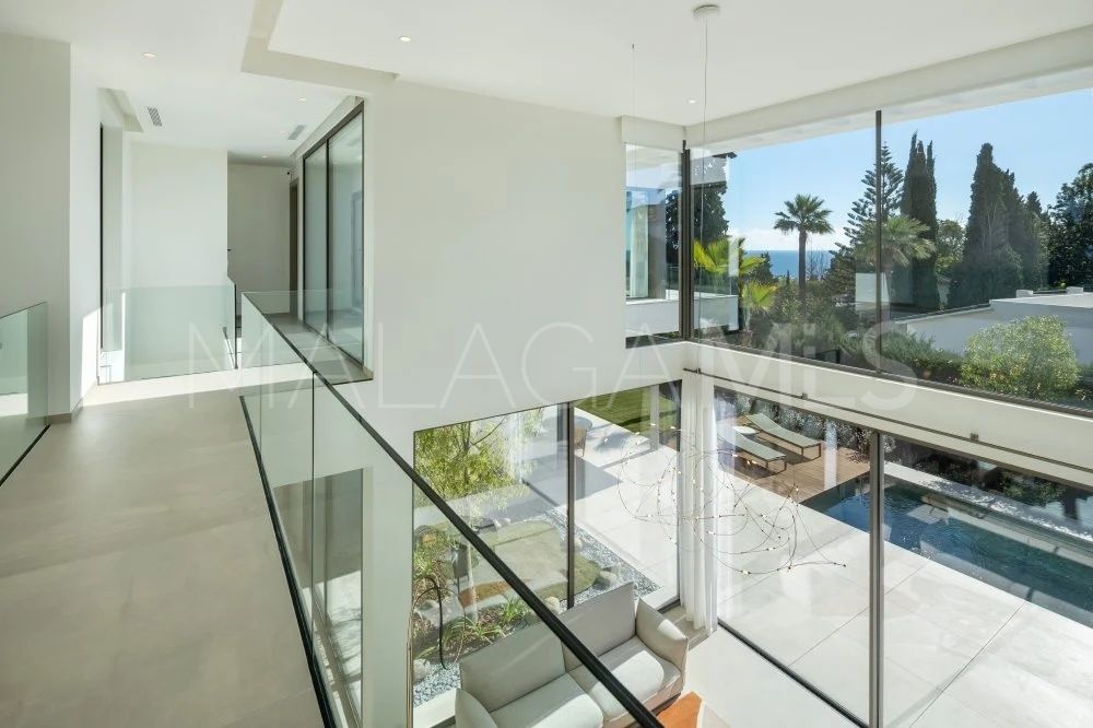 Villa for sale in Marbella Golden Mile