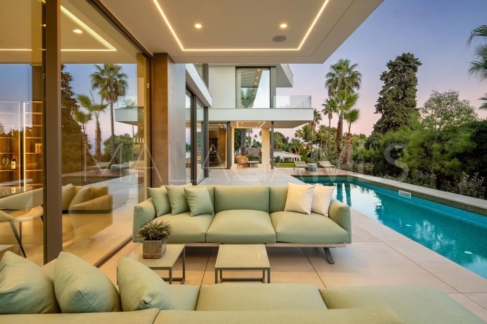 Villa for sale in Marbella Golden Mile