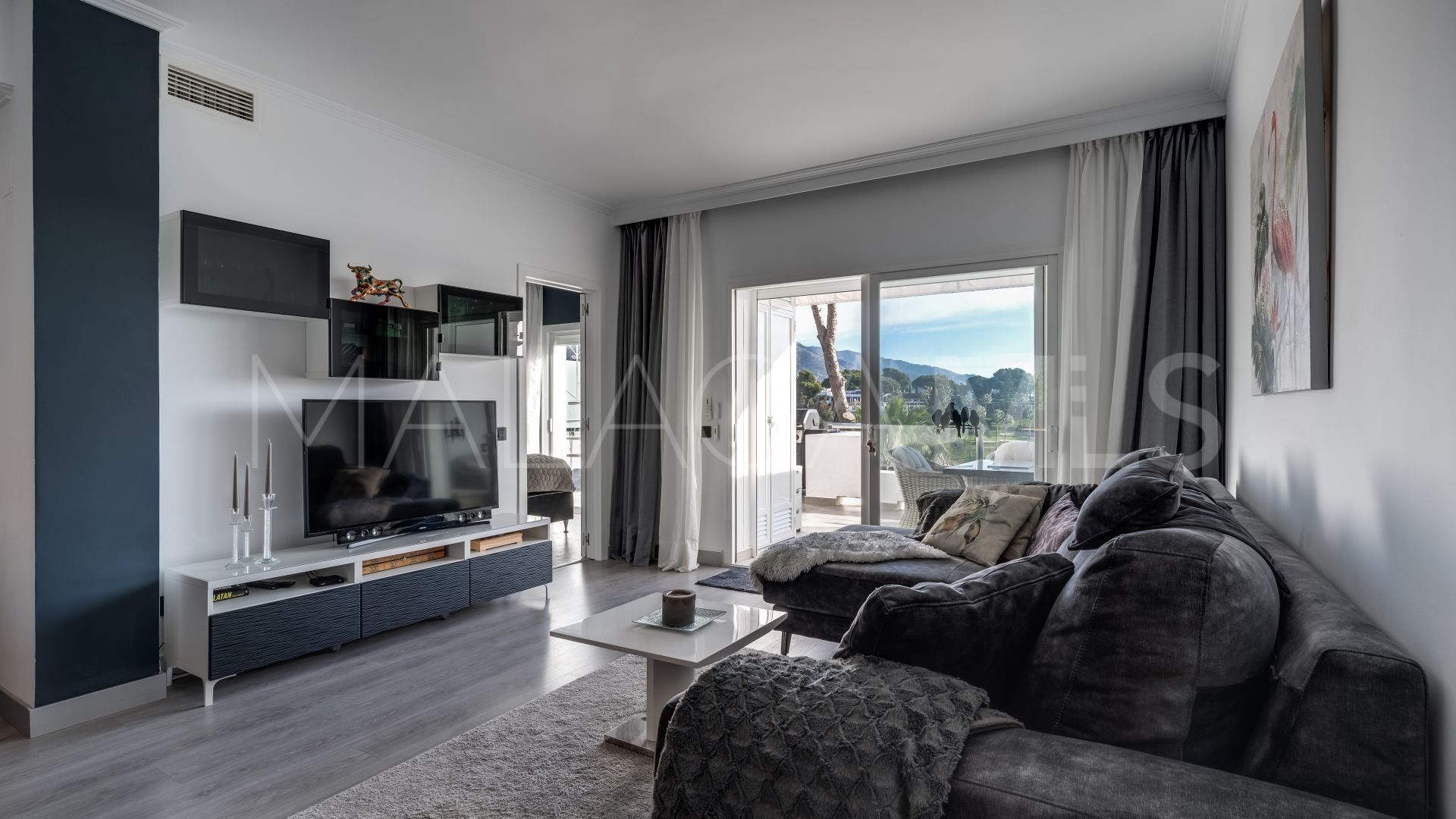 Atico a la venta in Nueva Andalucia de 2 bedrooms