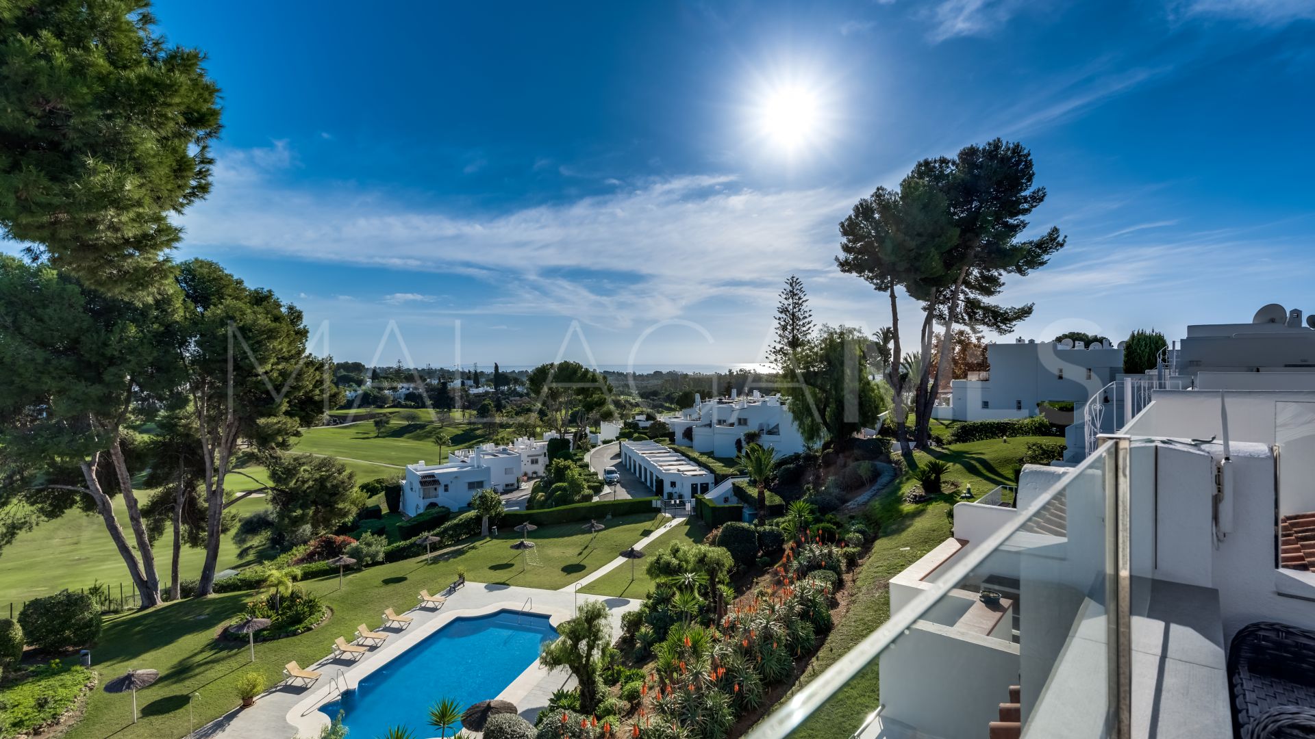 Atico a la venta in Nueva Andalucia de 2 bedrooms