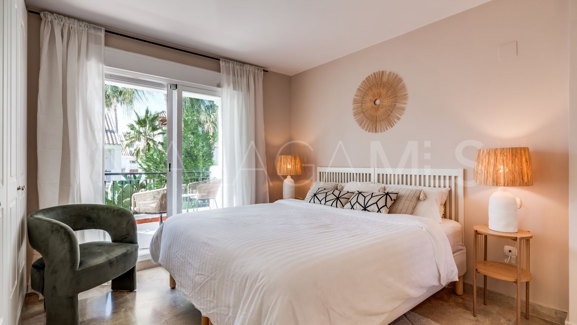 Maison de ville for sale in Los Naranjos de Marbella