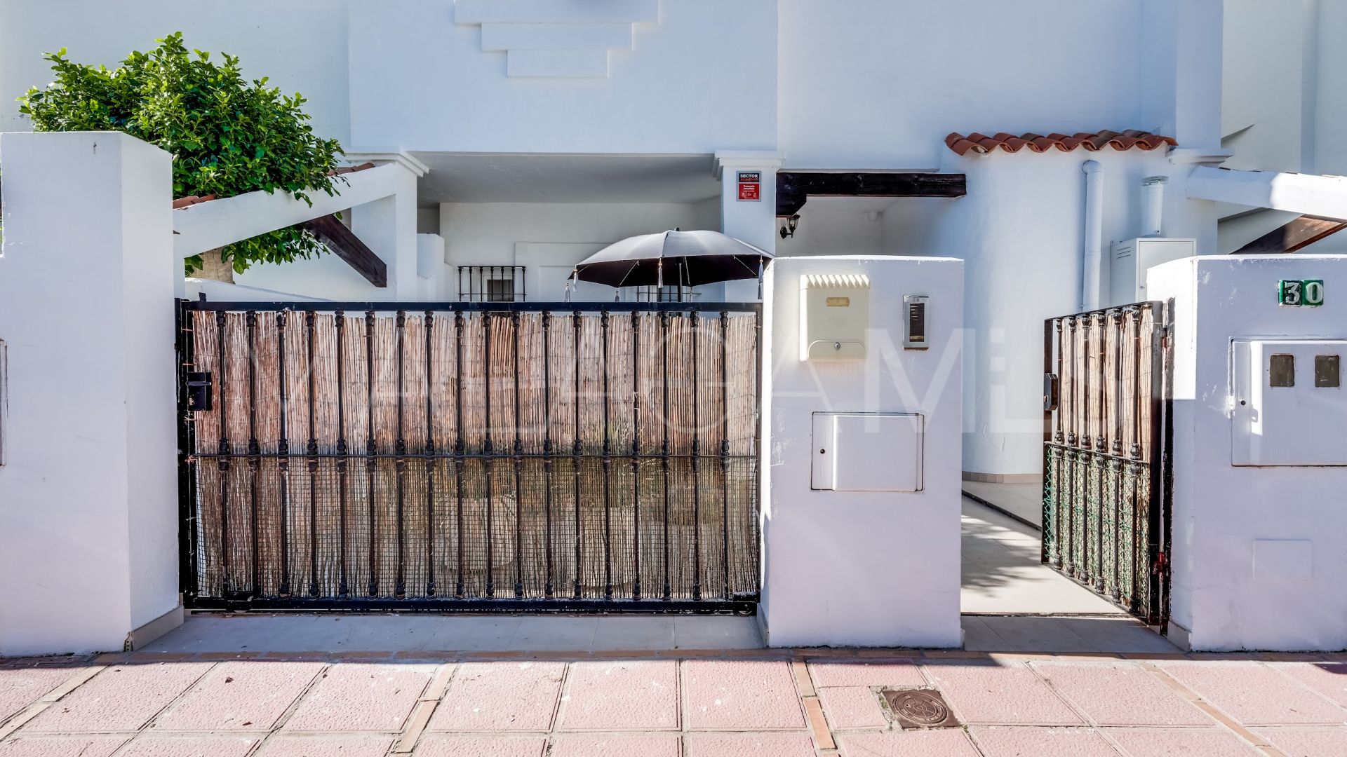 Maison de ville for sale in Los Naranjos de Marbella