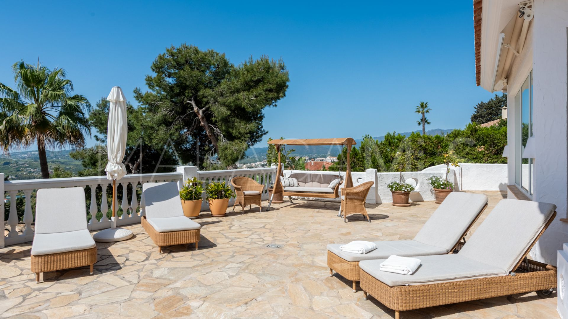 Villa for sale in Sierrezuela