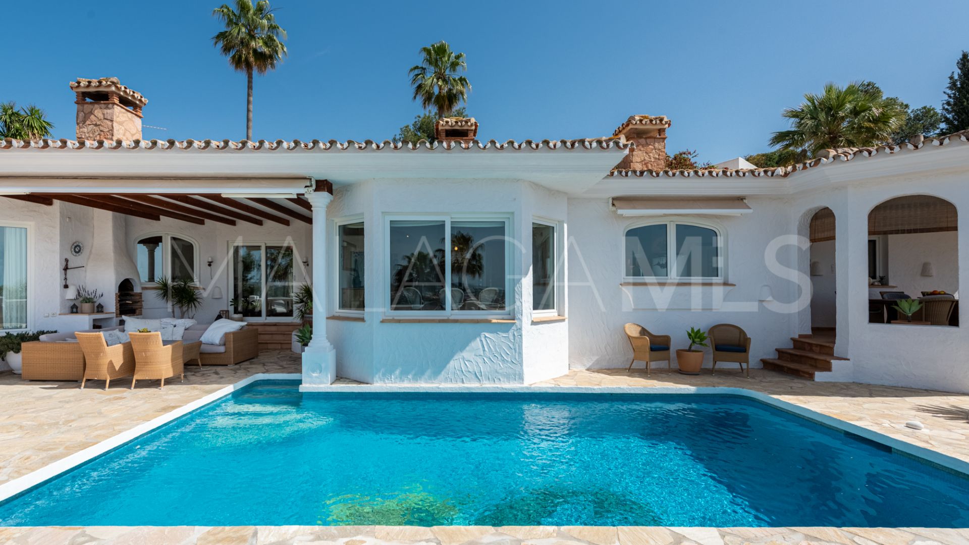 Villa for sale in Sierrezuela