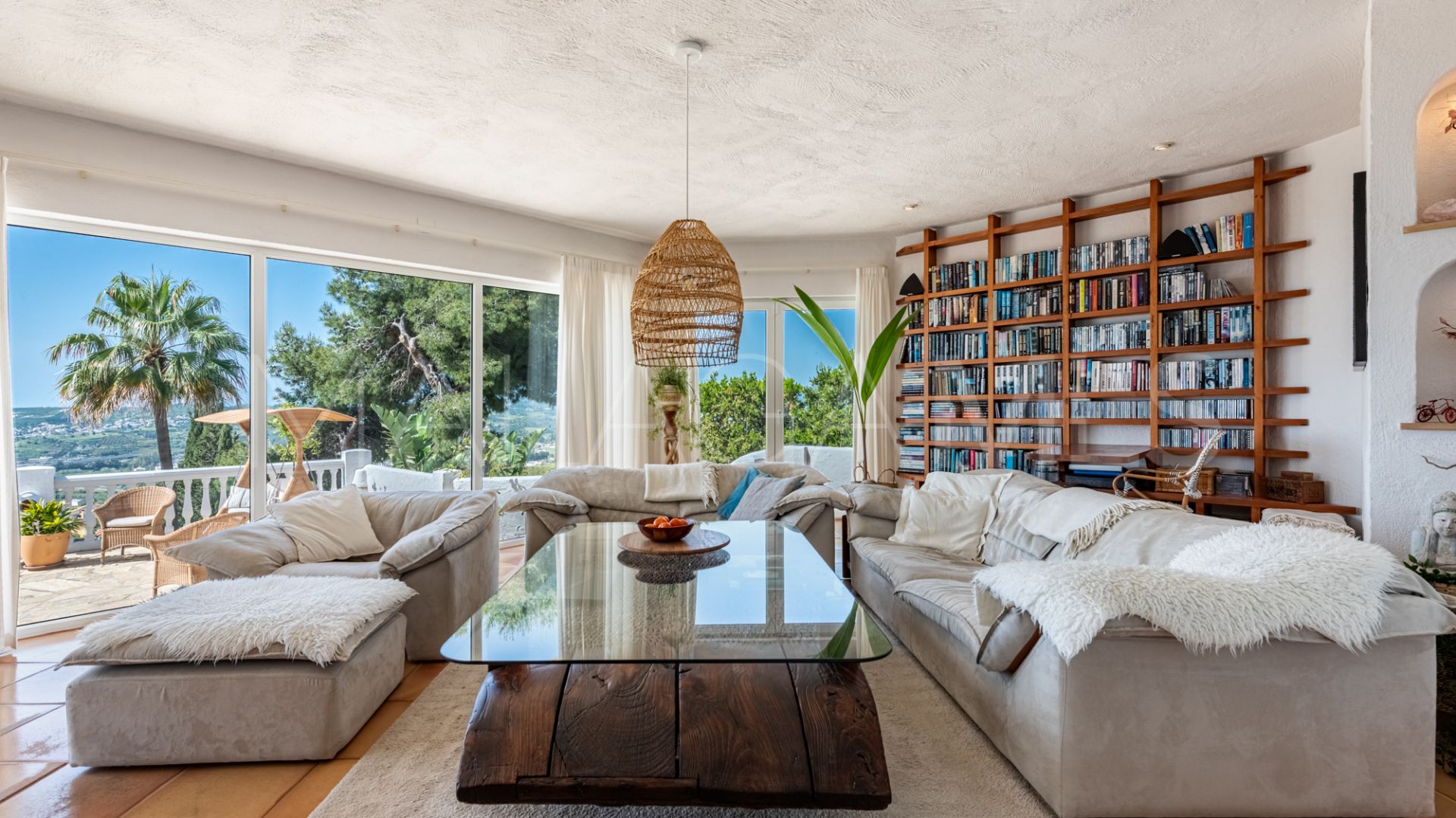 Villa for sale in Sierrezuela