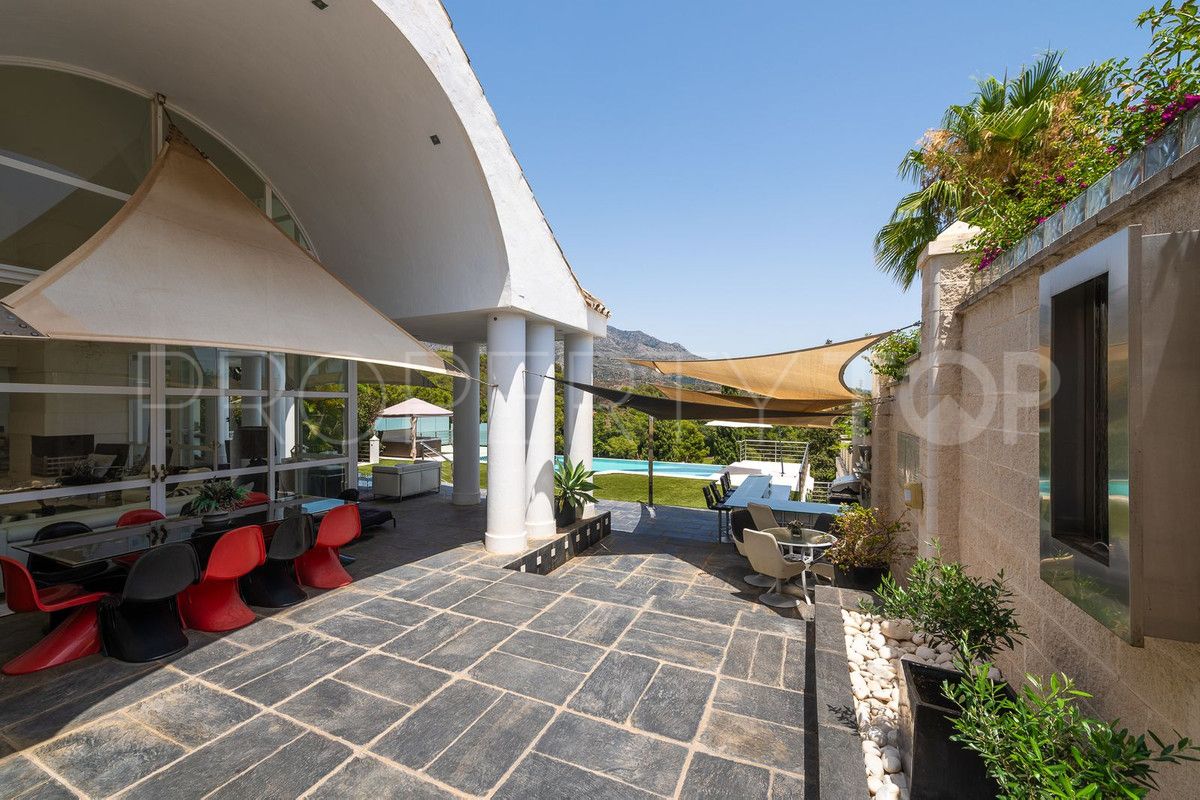 Villa with 6 bedrooms for sale in Nueva Andalucia