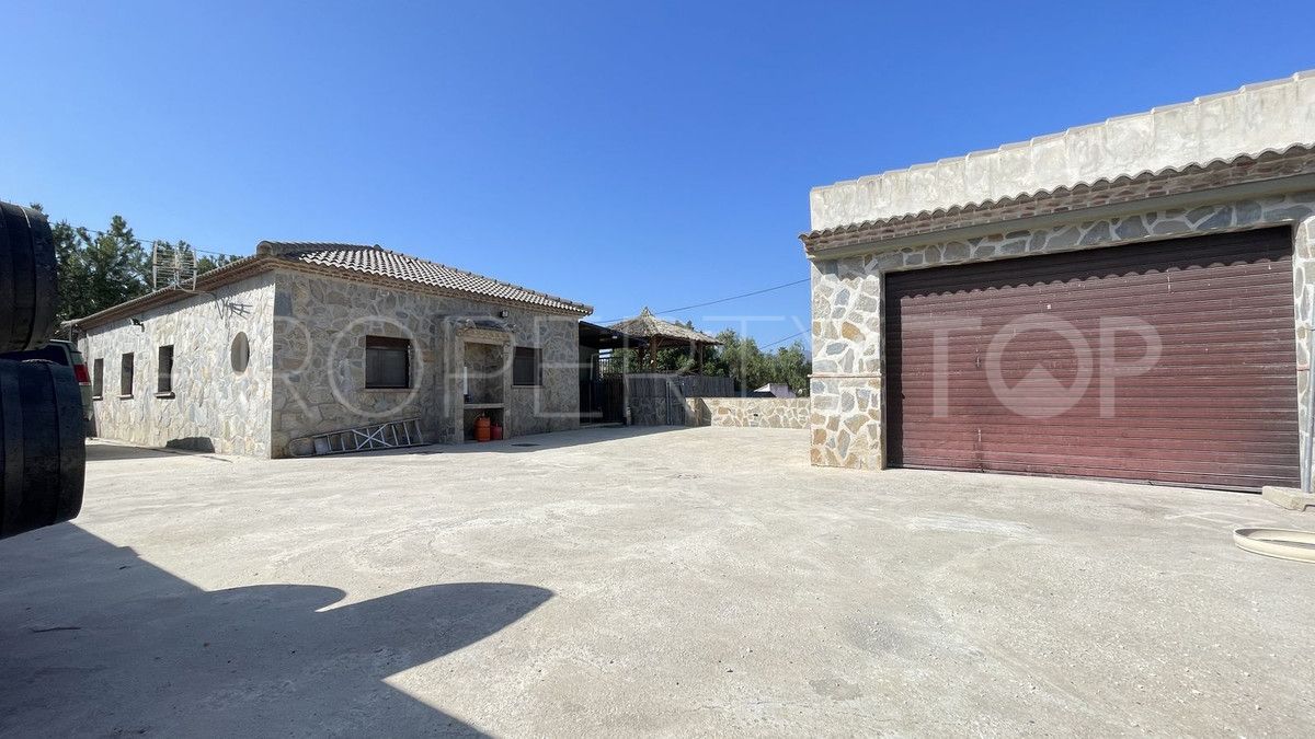 Cortijo de 3 dormitorios a la venta en Coin