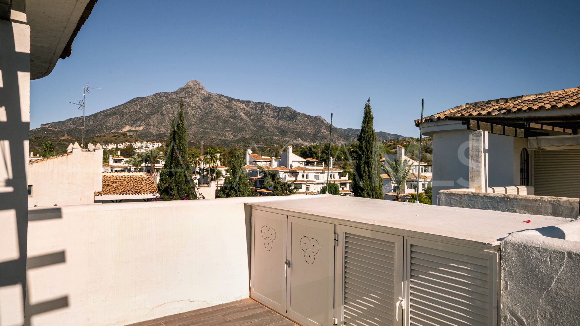 Penthaus for sale in Los Naranjos de Marbella