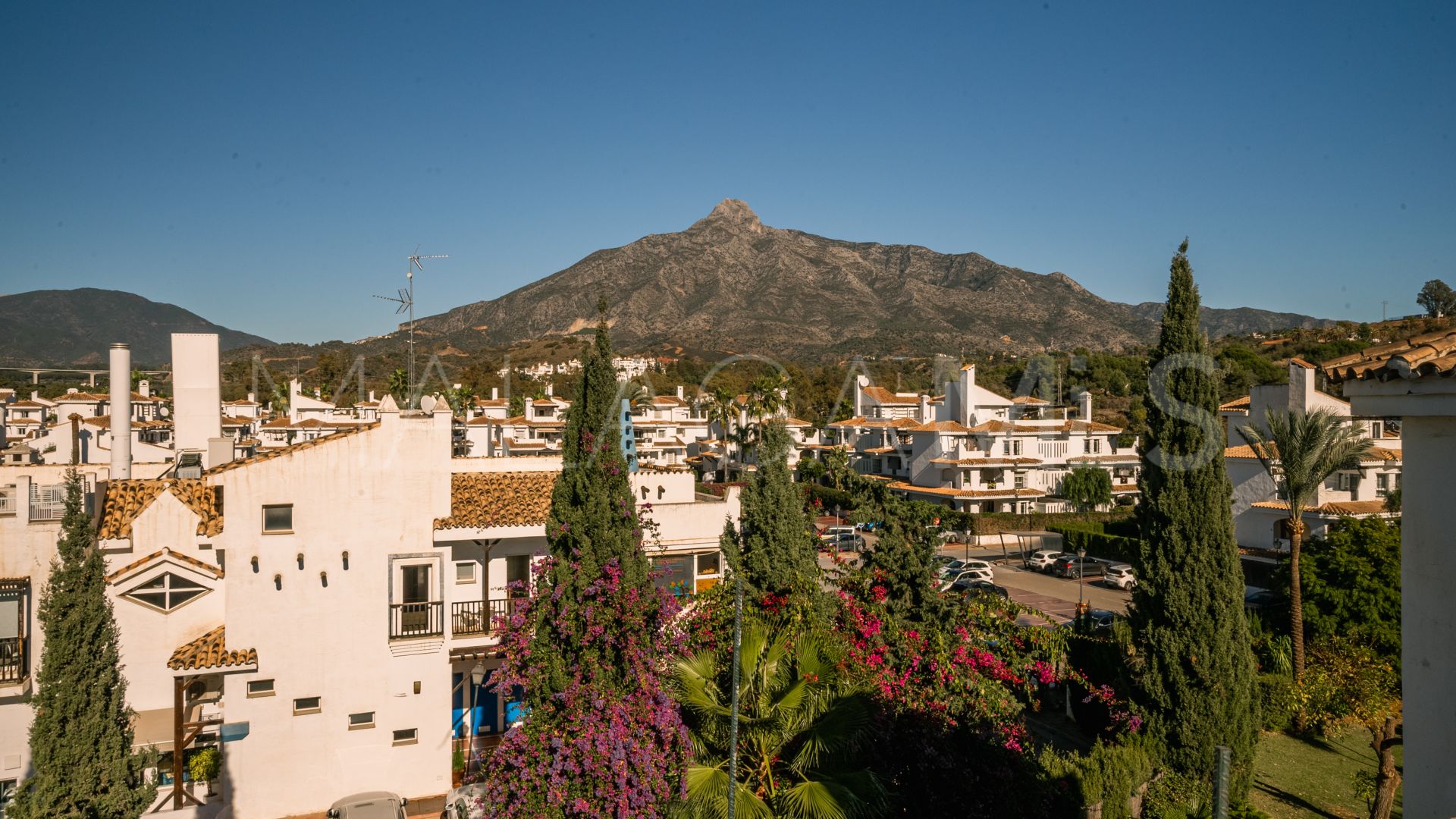 Penthaus for sale in Los Naranjos de Marbella