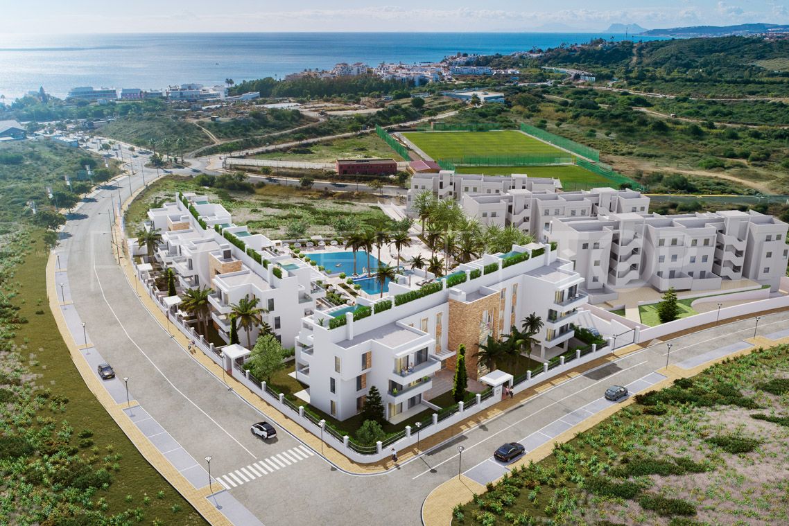 Apartamento planta baja de 2 dormitorios a la venta en Estepona Golf