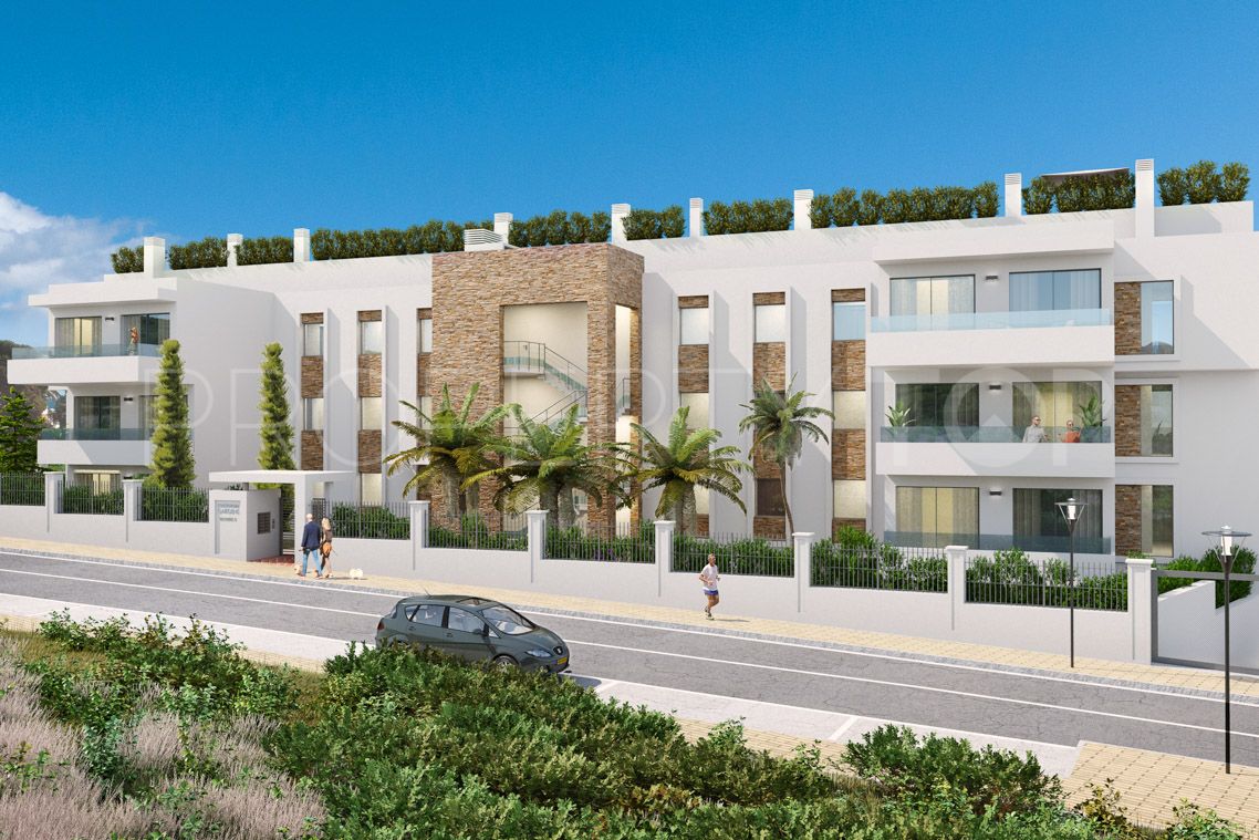 Apartamento planta baja de 2 dormitorios a la venta en Estepona Golf