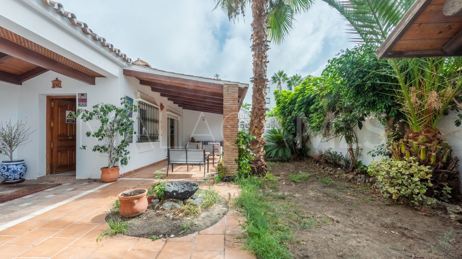 Buy casa with 2 bedrooms in San Pedro de Alcantara