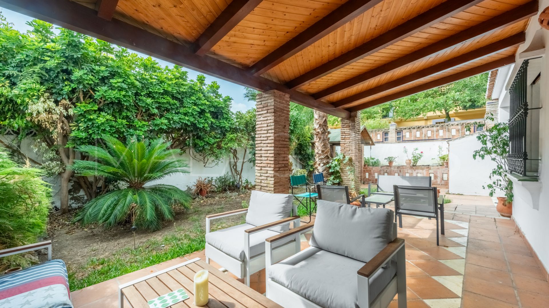 Buy casa with 2 bedrooms in San Pedro de Alcantara