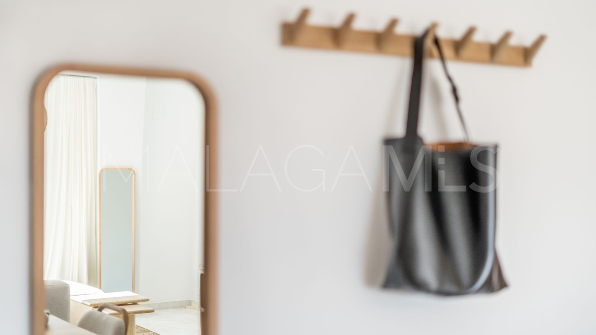 Buy apartamento in Estepona Ciudad with 3 bedrooms