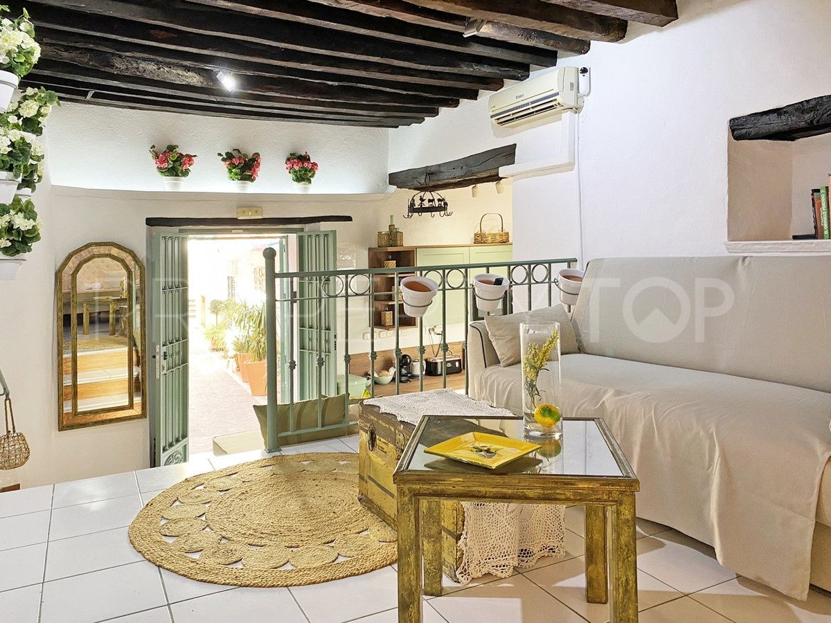 Buy apartment in Casco antiguo with 2 bedrooms