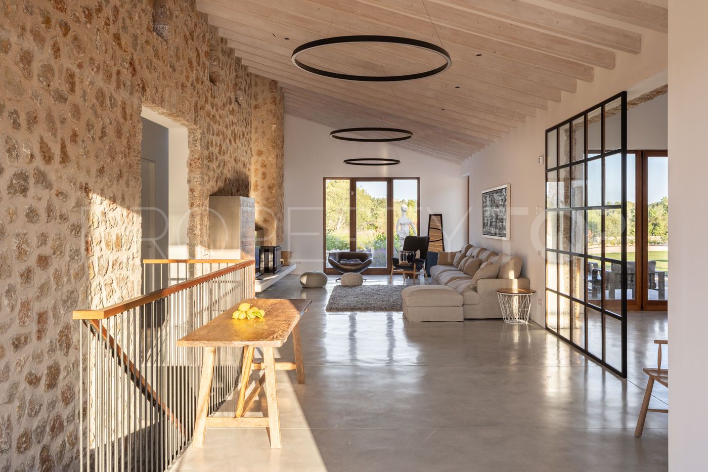 Buy 5 bedrooms finca in Pollença