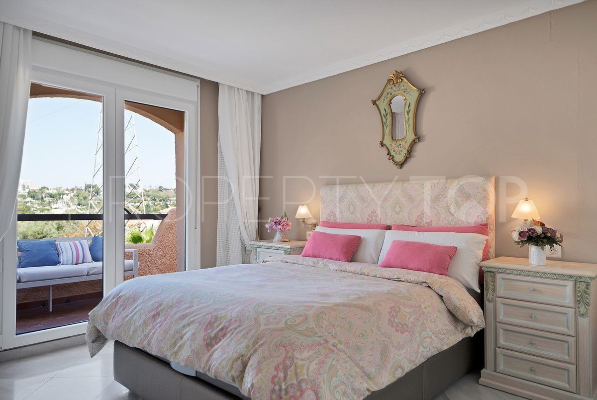 3 bedrooms Nueva Andalucia semi detached house for sale