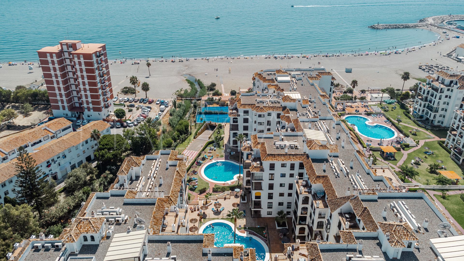 Apartamento planta baja for sale in Puerto La Duquesa