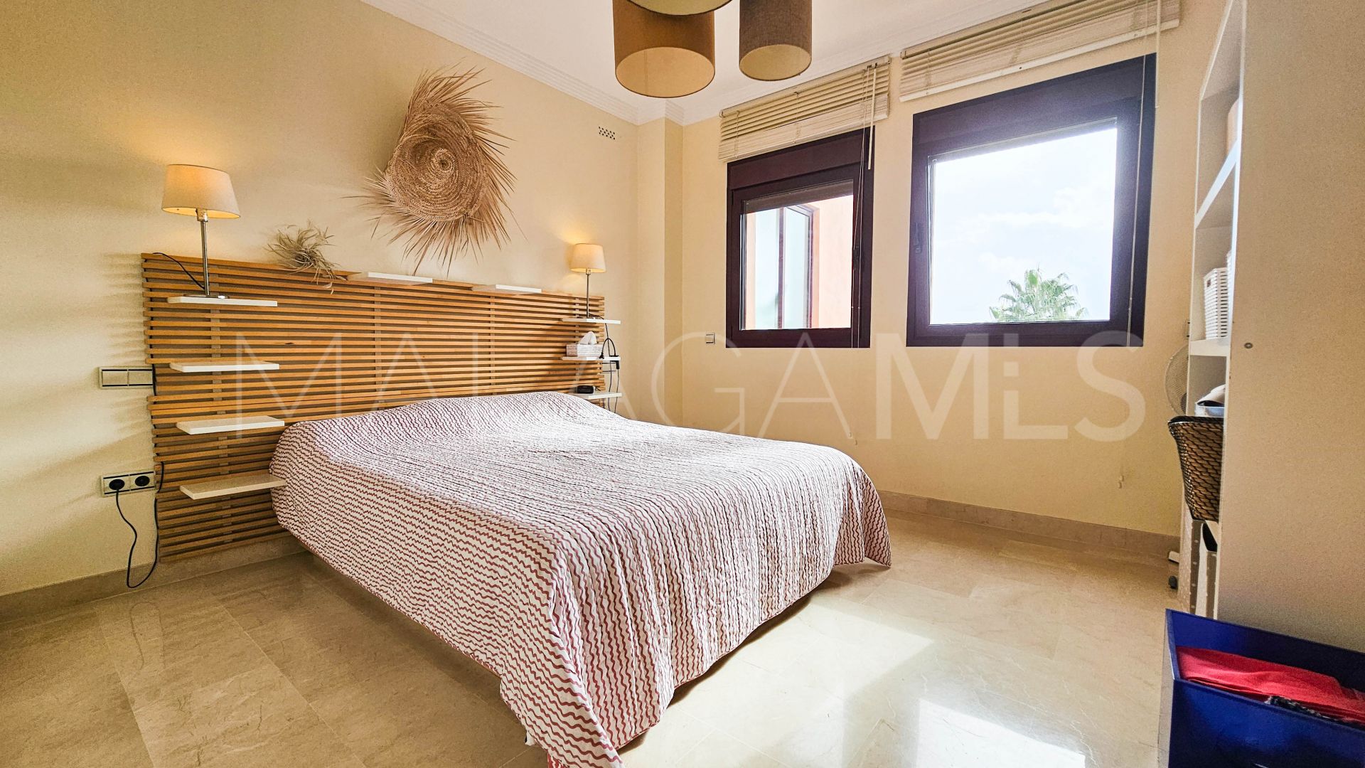 Buy Manilva penthouse with 2 bedrooms