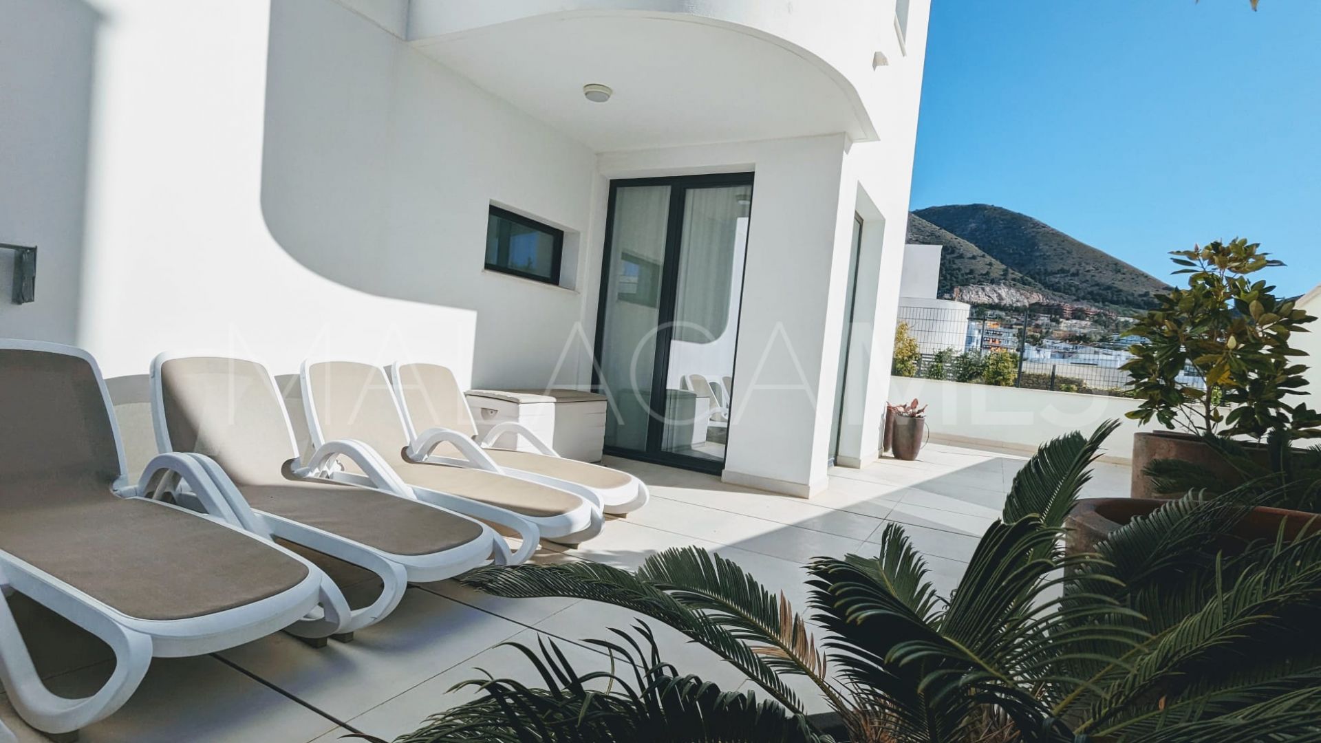 Se vende apartamento planta baja with 3 bedrooms in El Higueron