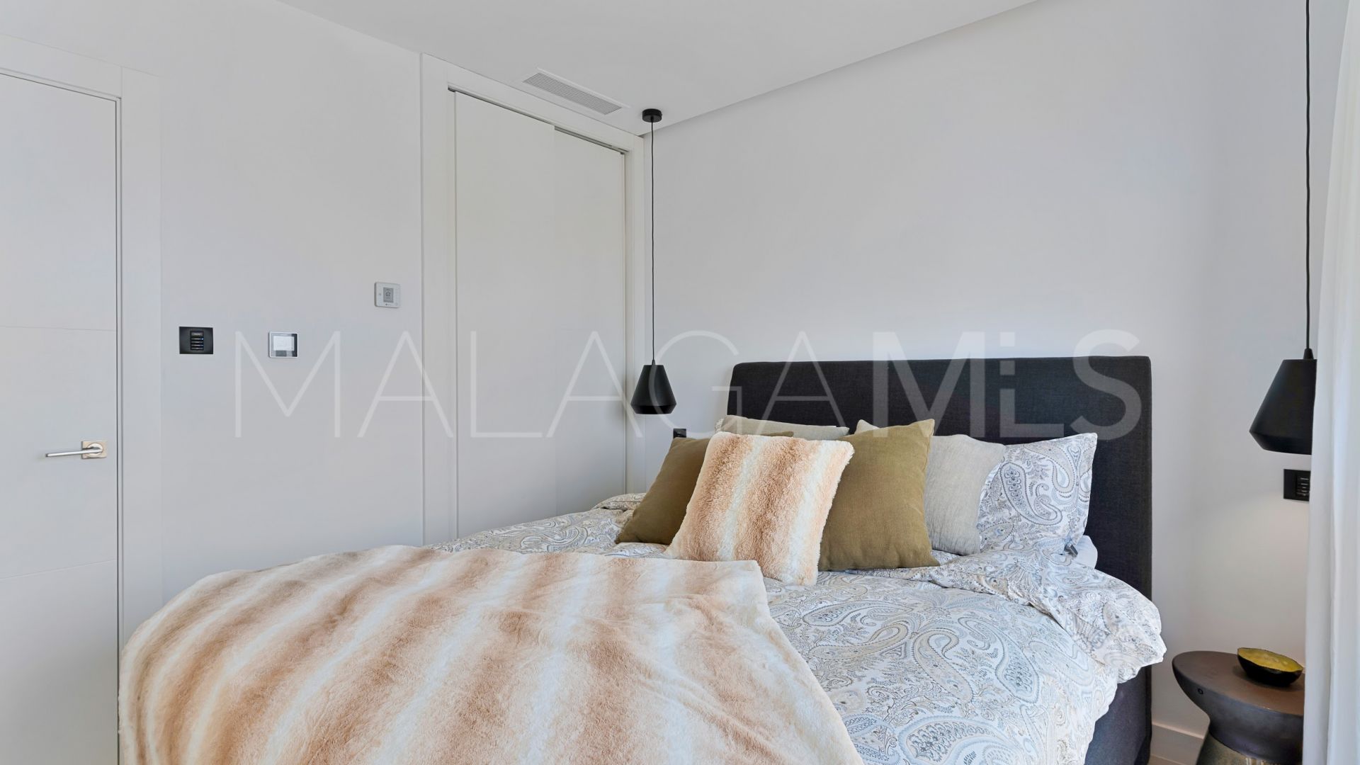 Atico duplex for sale with 3 bedrooms in Andalucia del Mar