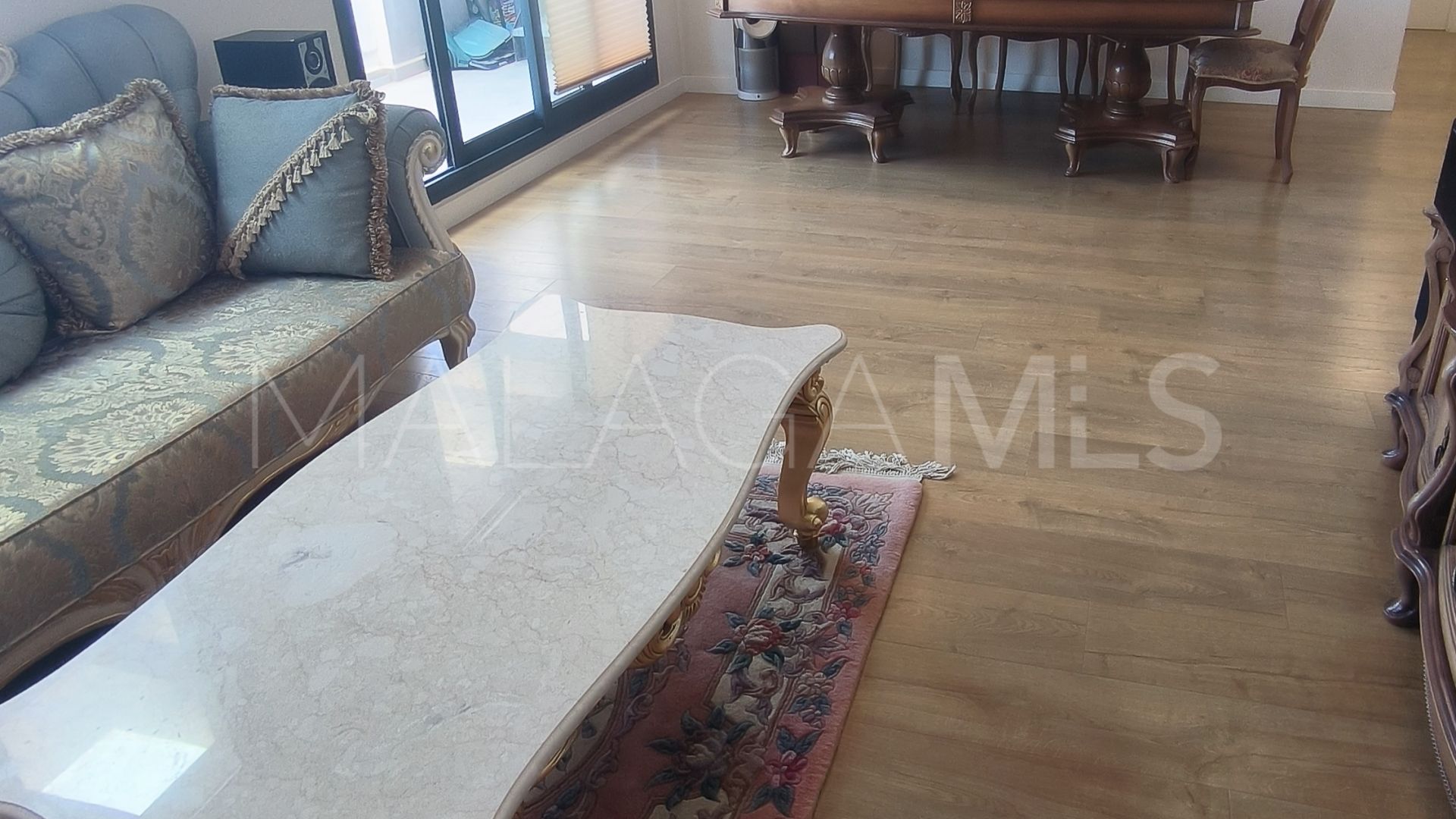 Appartement terrasse for sale in Estepona Centre