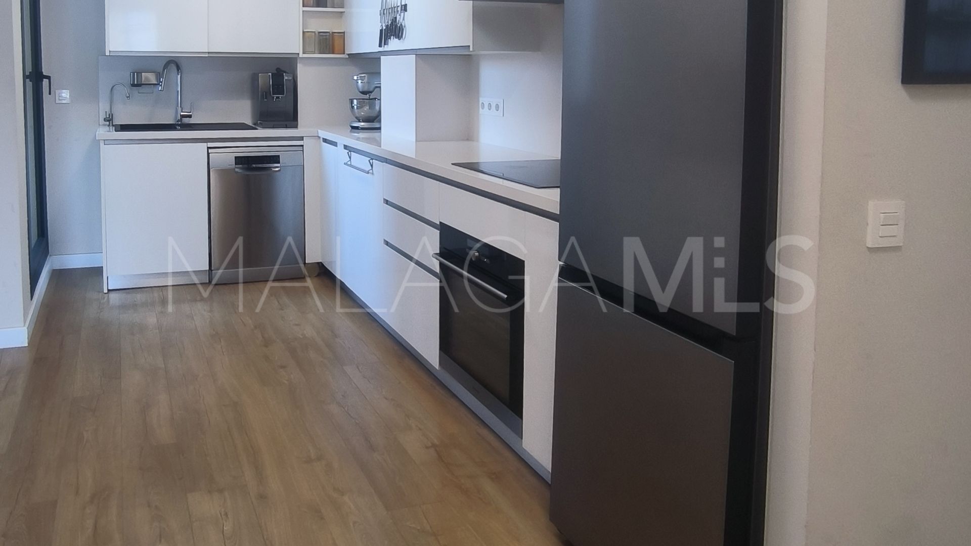 Appartement terrasse for sale in Estepona Centre