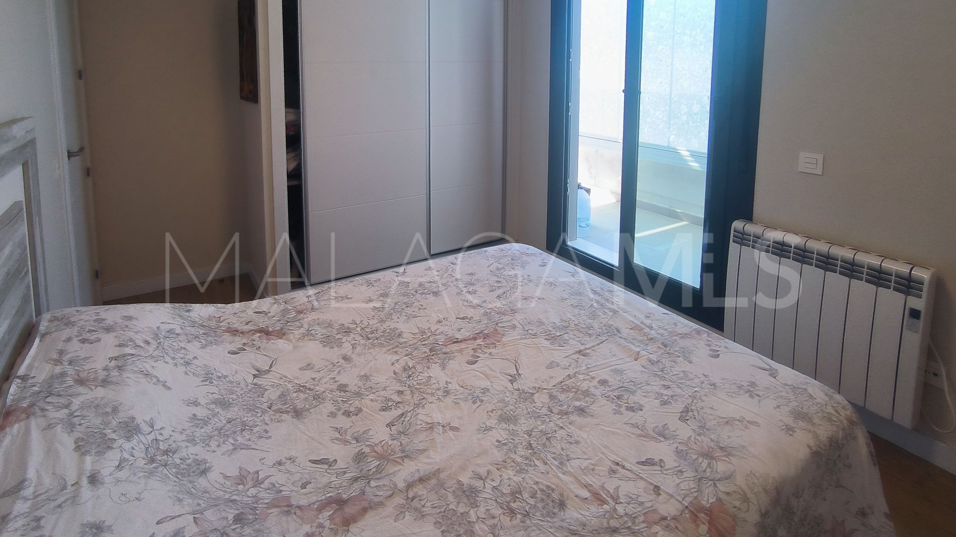 Appartement terrasse for sale in Estepona Centre