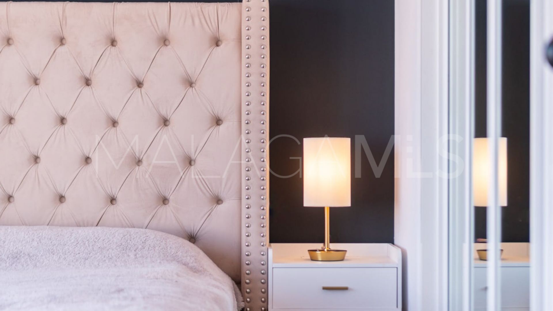 Appartement terrasse for sale in New Golden Mile