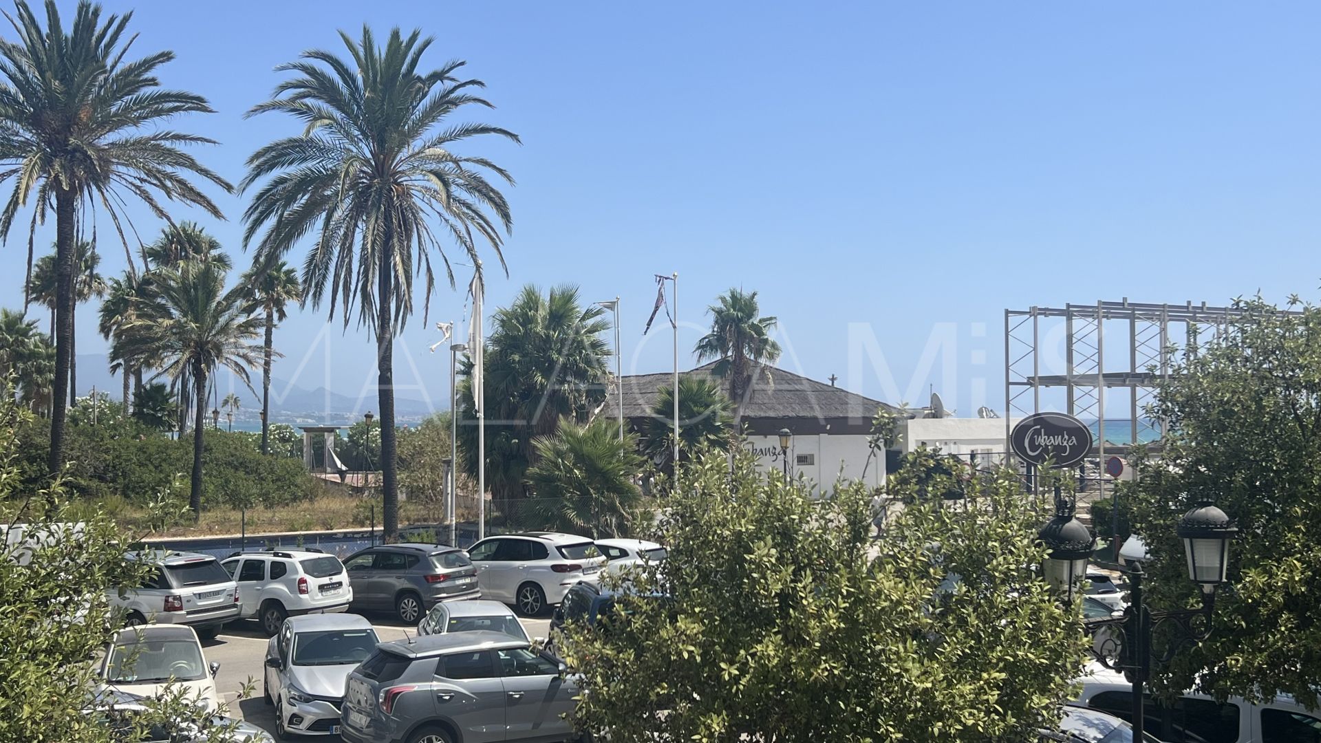 Apartment in Puerto La Duquesa for sale