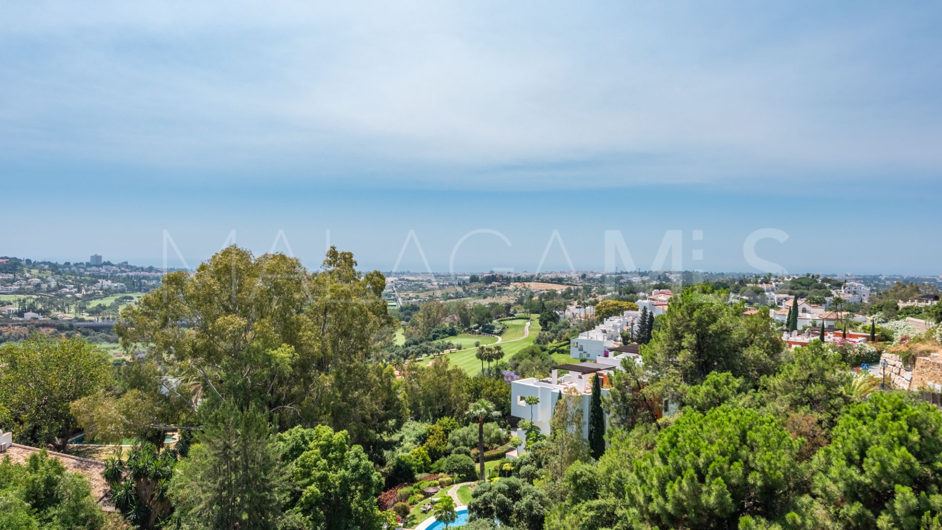Duplex penthouse for sale in La Quinta
