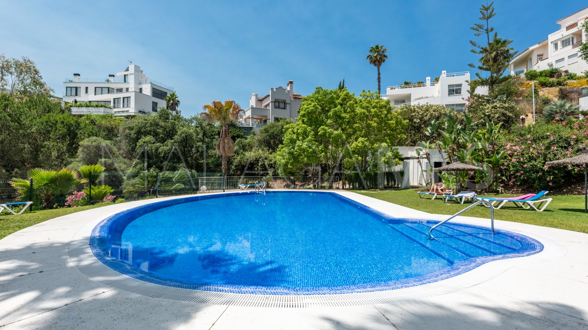 Duplex penthouse for sale in La Quinta