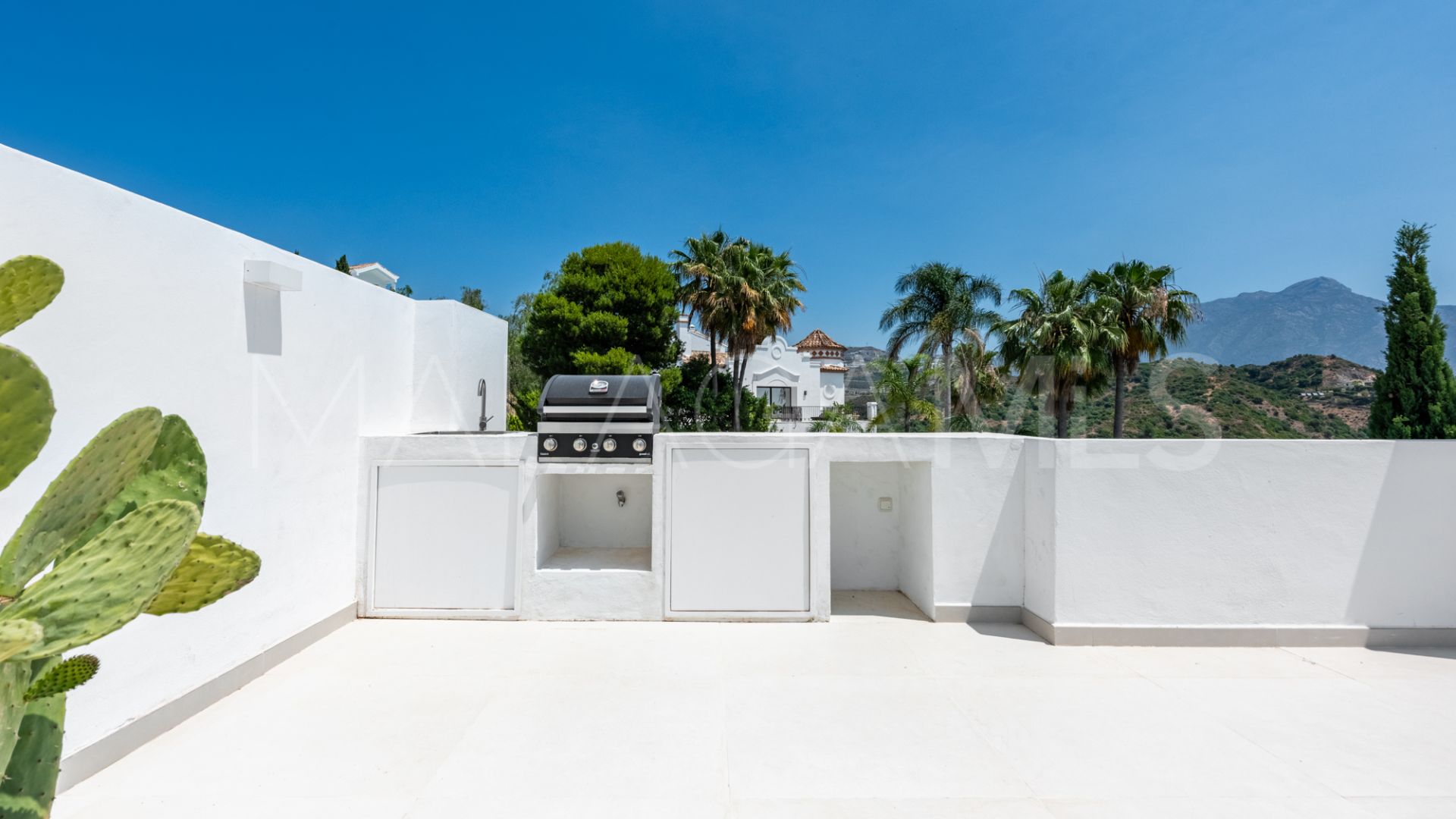 Duplex penthouse for sale in La Quinta