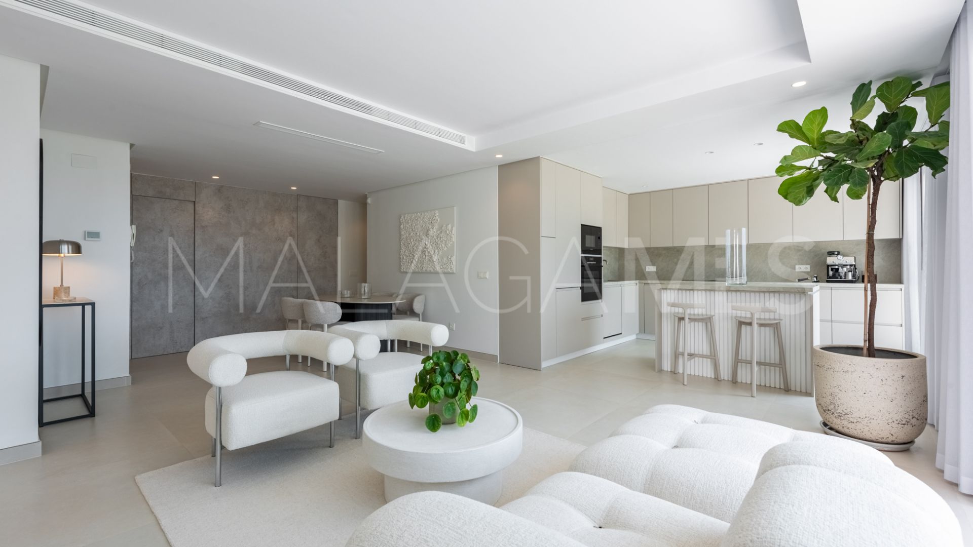 Duplex penthouse for sale in La Quinta
