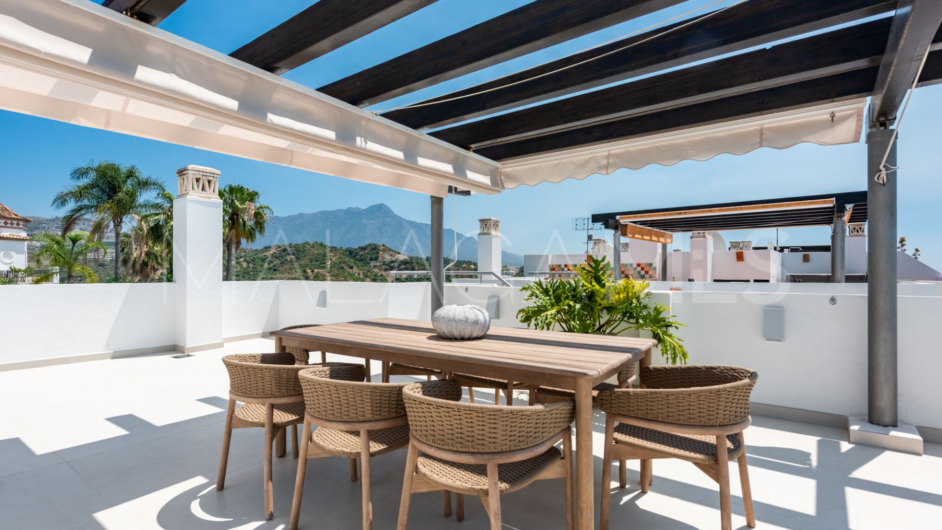 Duplex penthouse for sale in La Quinta